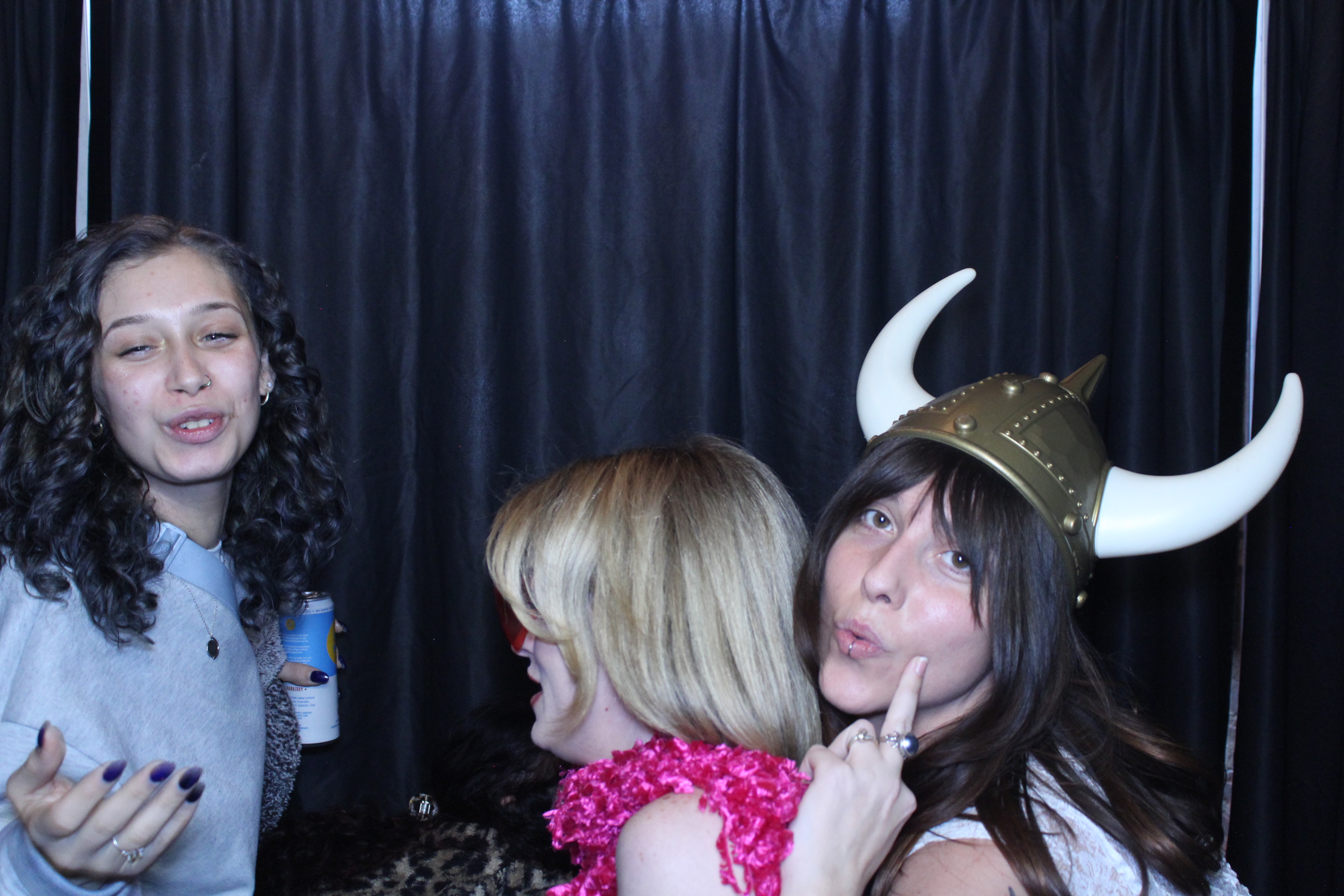 Thunderdome Restauraunt Group Super Bowl | View more photos from the event at gallery.photoboothcincy.com/u/PhotoBoothCincy/Thunderdome-Restauraunt-Group-Super-Bowl