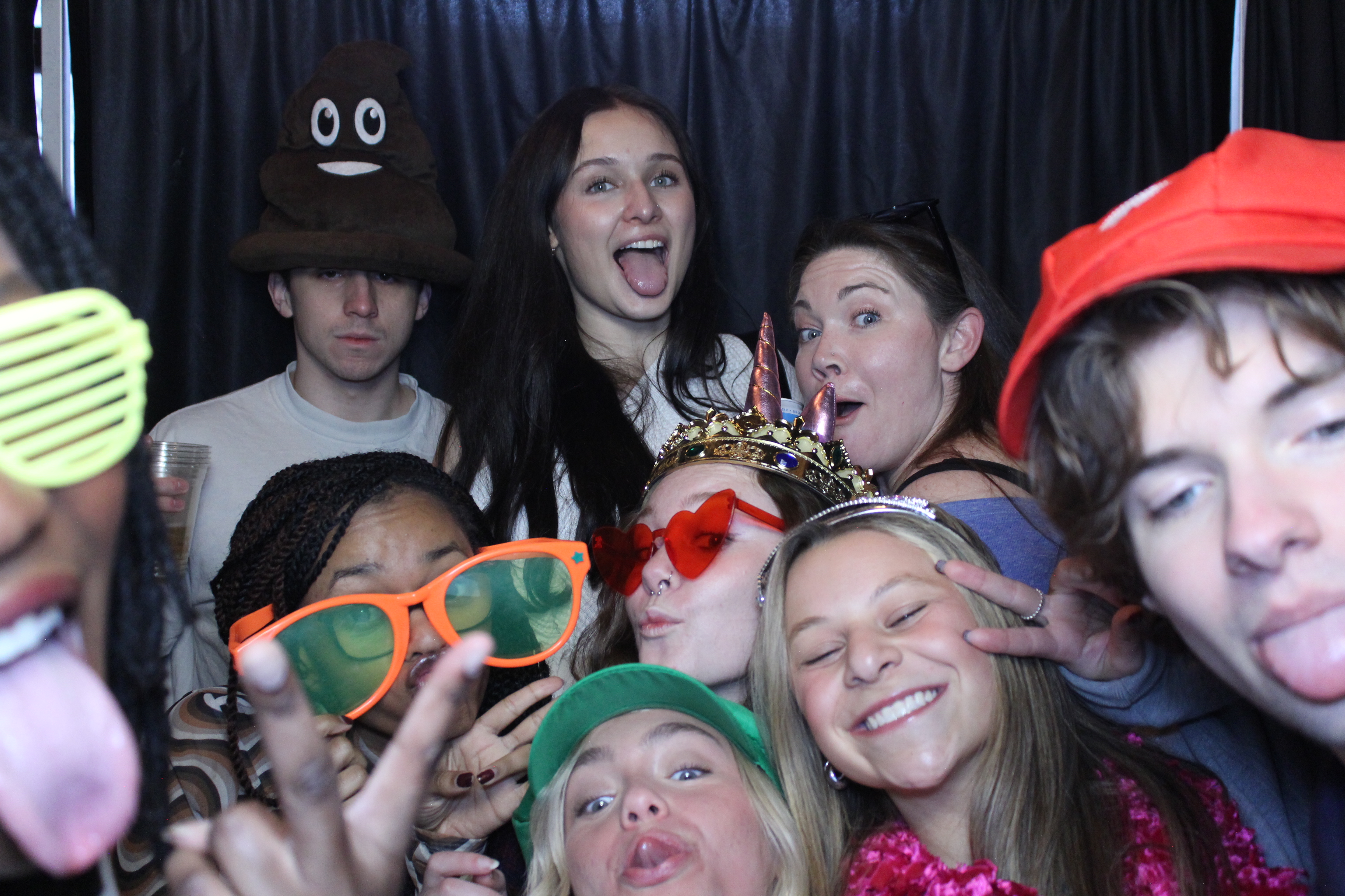 Thunderdome Restauraunt Group Super Bowl | View more photos from the event at gallery.photoboothcincy.com/u/PhotoBoothCincy/Thunderdome-Restauraunt-Group-Super-Bowl