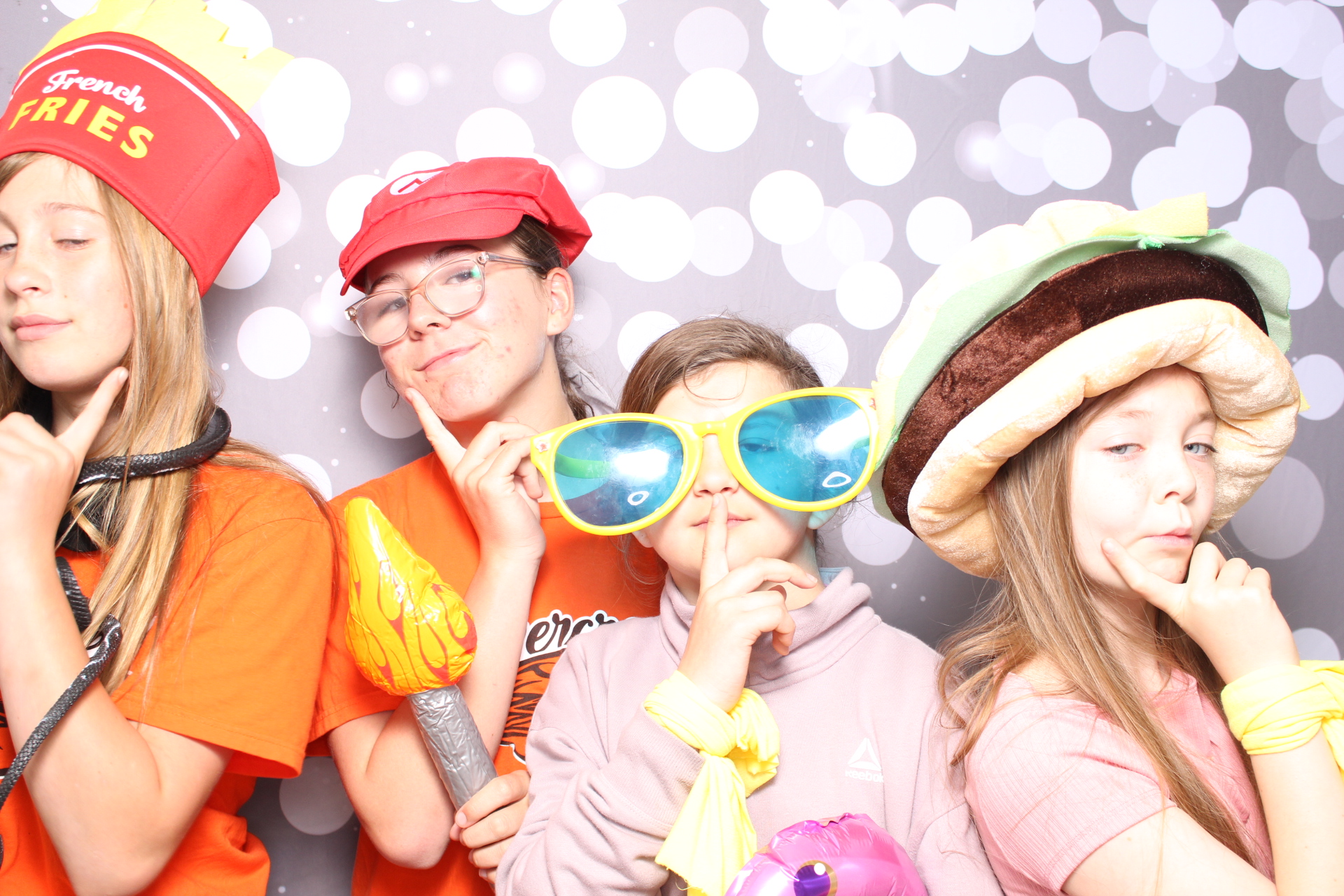 Trebein Fifth Grade | View more photos from the event at gallery.photoboothcincy.com/u/PhotoBoothCincy/Trebein-Fifth-Grade