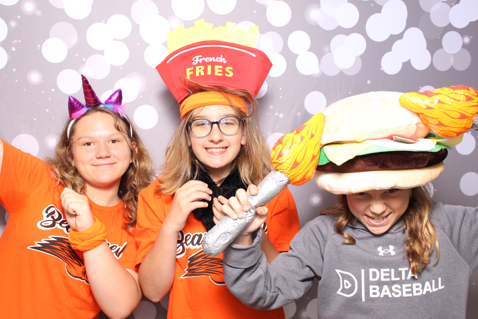 Trebein Fifth Grade | View more photos from the event at gallery.photoboothcincy.com/u/PhotoBoothCincy/Trebein-Fifth-Grade