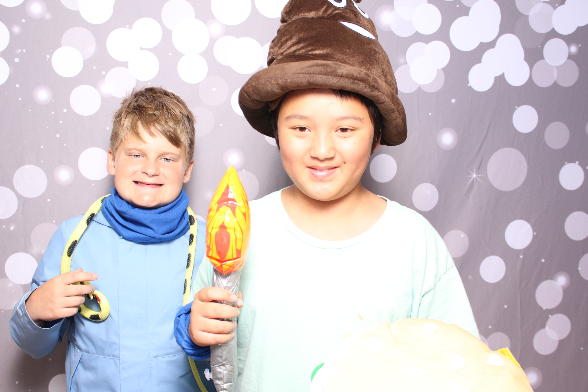 Trebein Fifth Grade | View more photos from the event at gallery.photoboothcincy.com/u/PhotoBoothCincy/Trebein-Fifth-Grade