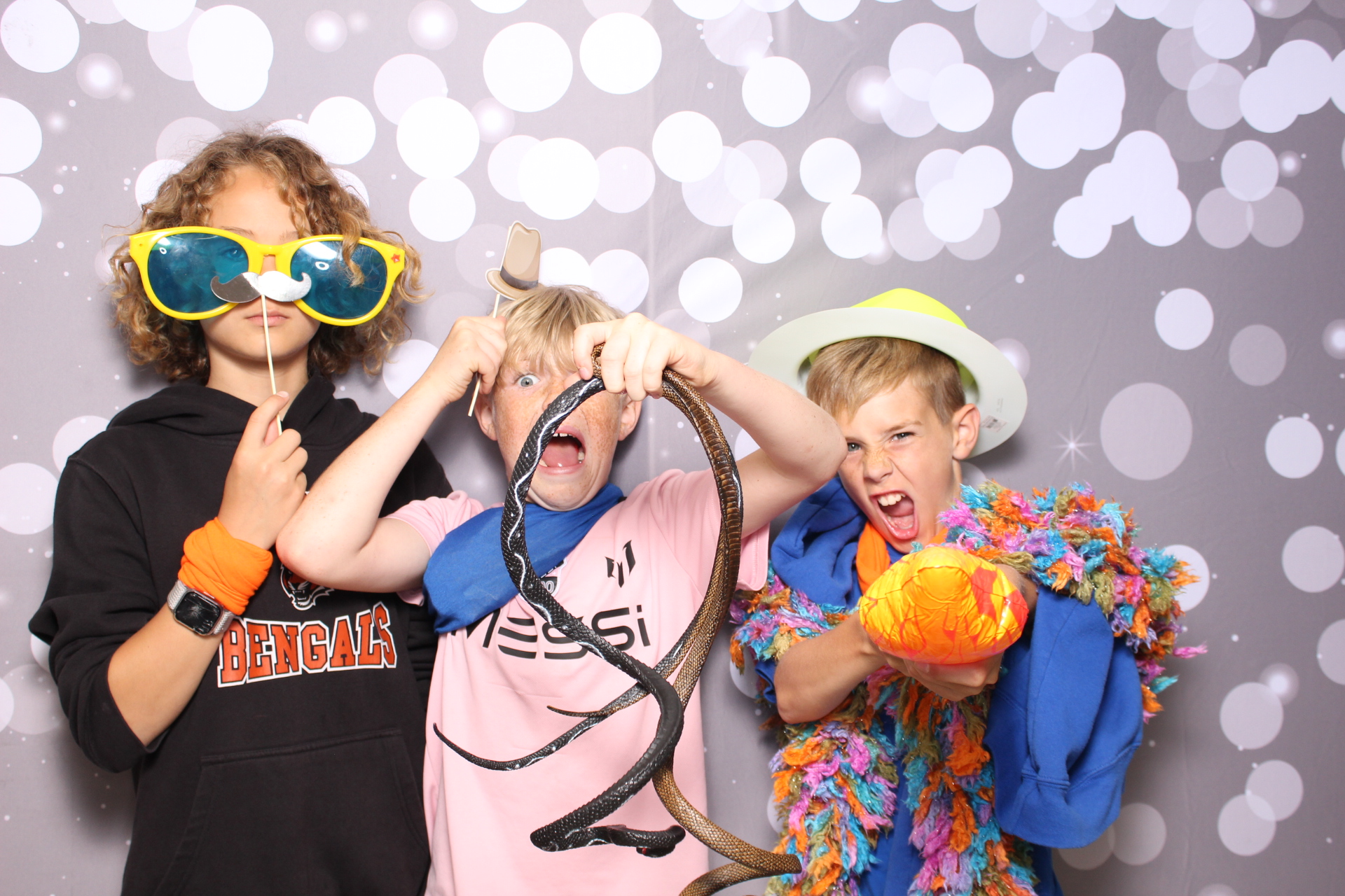 Trebein Fifth Grade | View more photos from the event at gallery.photoboothcincy.com/u/PhotoBoothCincy/Trebein-Fifth-Grade