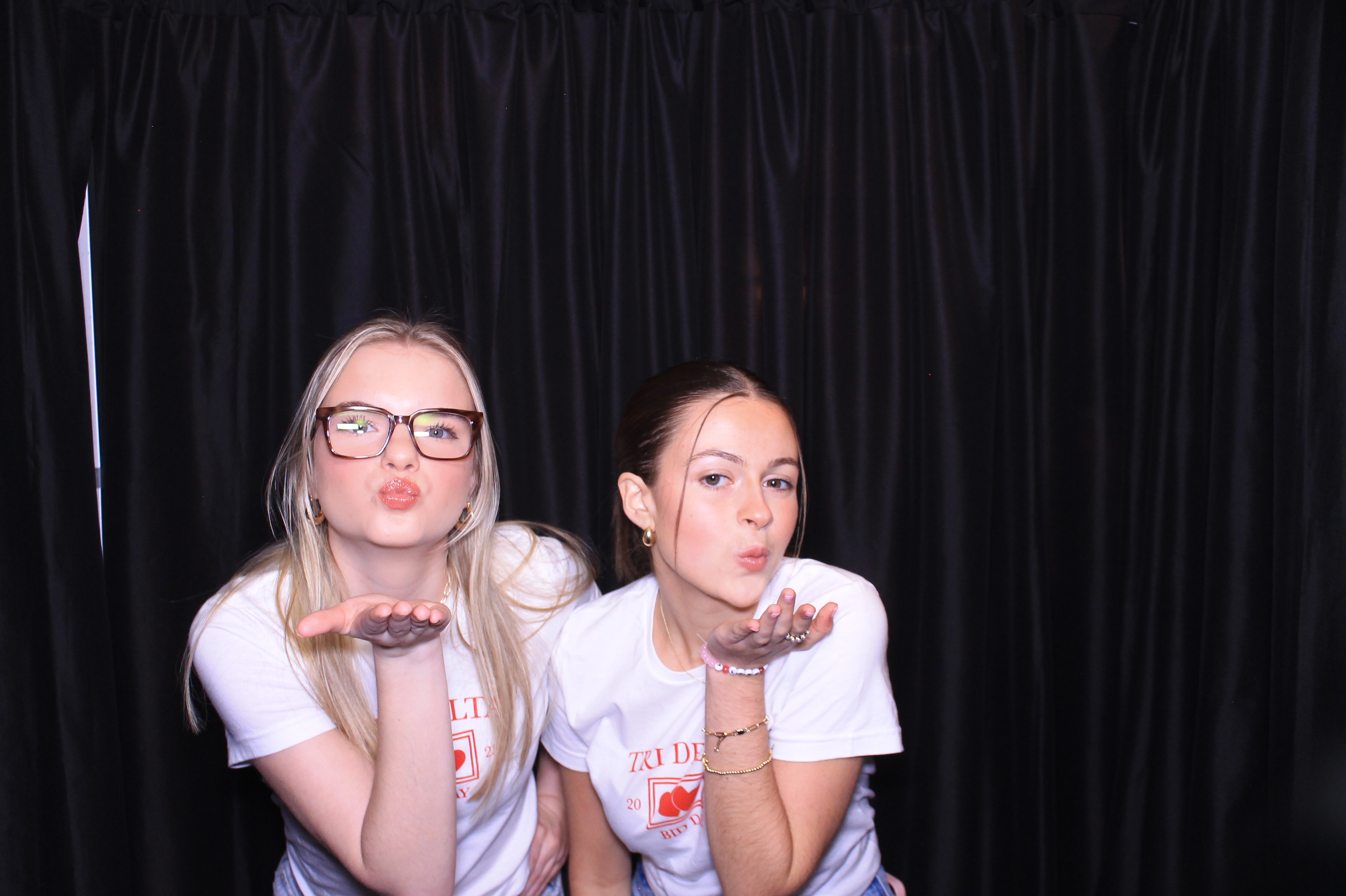 Tri Delta Bid Day!  | View more photos from the event at gallery.photoboothcincy.com/u/PhotoBoothCincy/Tri-Delta-Bid-Day
