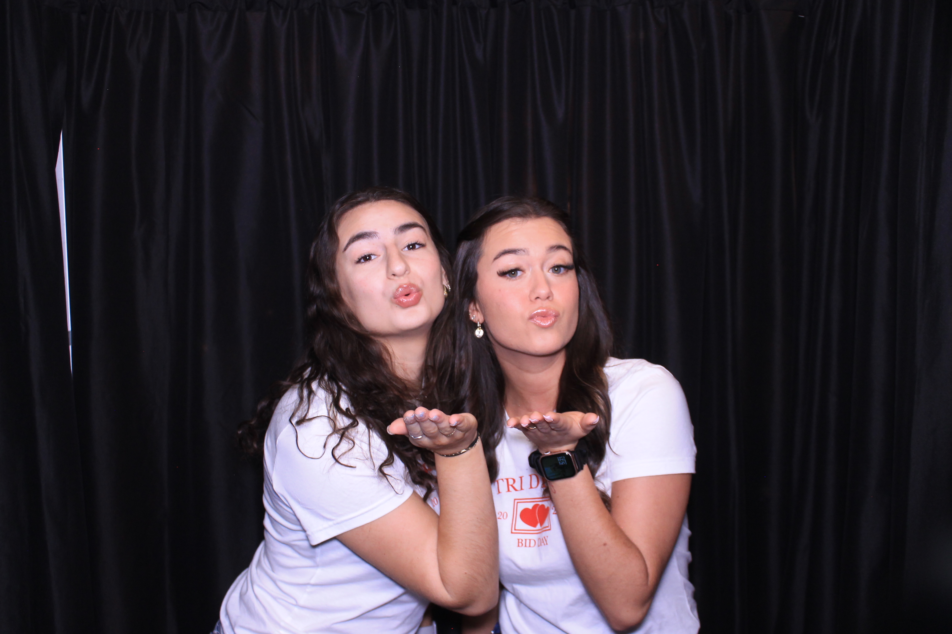 Tri Delta Bid Day!  | View more photos from the event at gallery.photoboothcincy.com/u/PhotoBoothCincy/Tri-Delta-Bid-Day