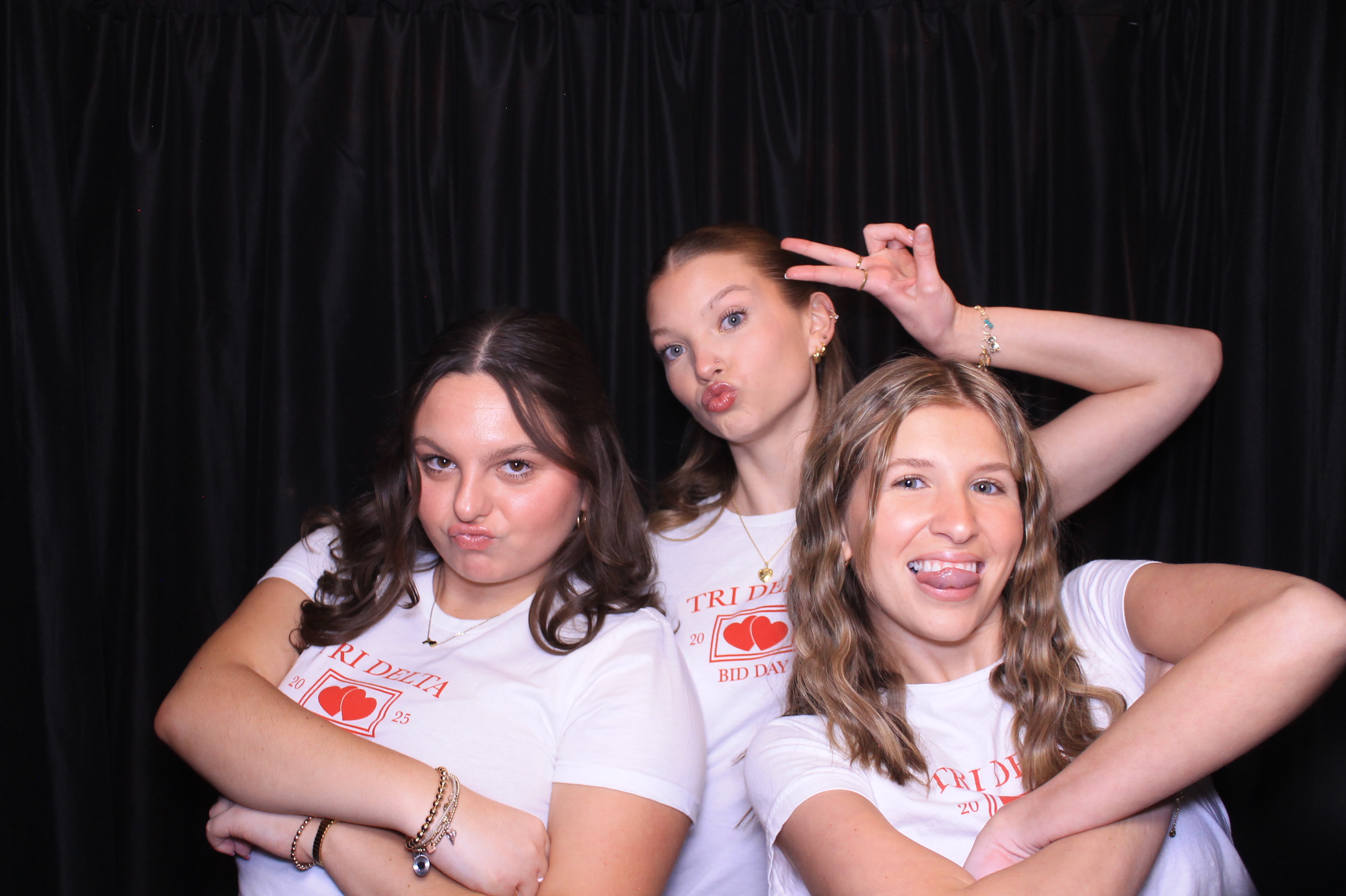 Tri Delta Bid Day!  | View more photos from the event at gallery.photoboothcincy.com/u/PhotoBoothCincy/Tri-Delta-Bid-Day