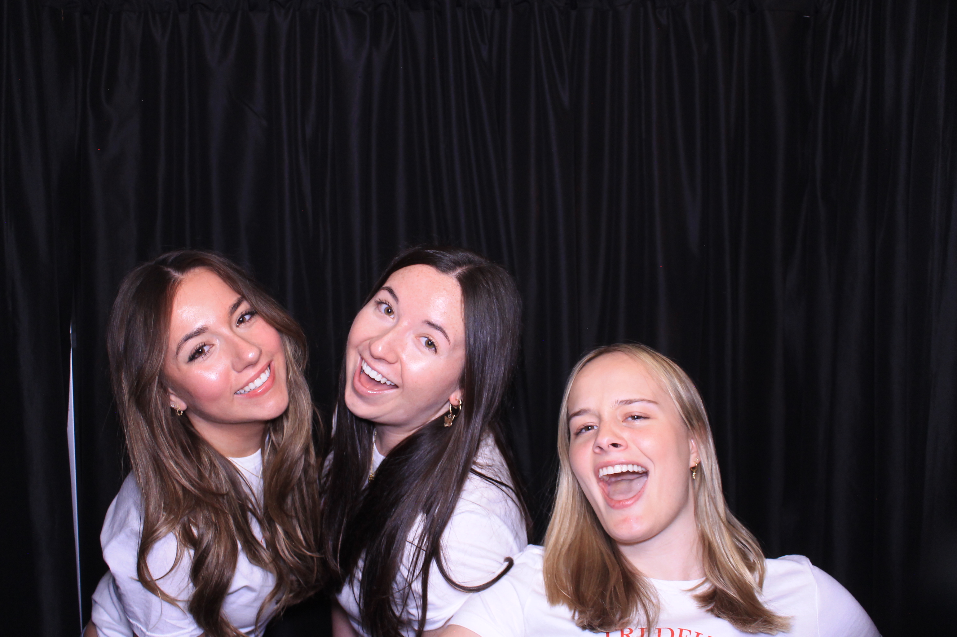 Tri Delta Bid Day!  | View more photos from the event at gallery.photoboothcincy.com/u/PhotoBoothCincy/Tri-Delta-Bid-Day