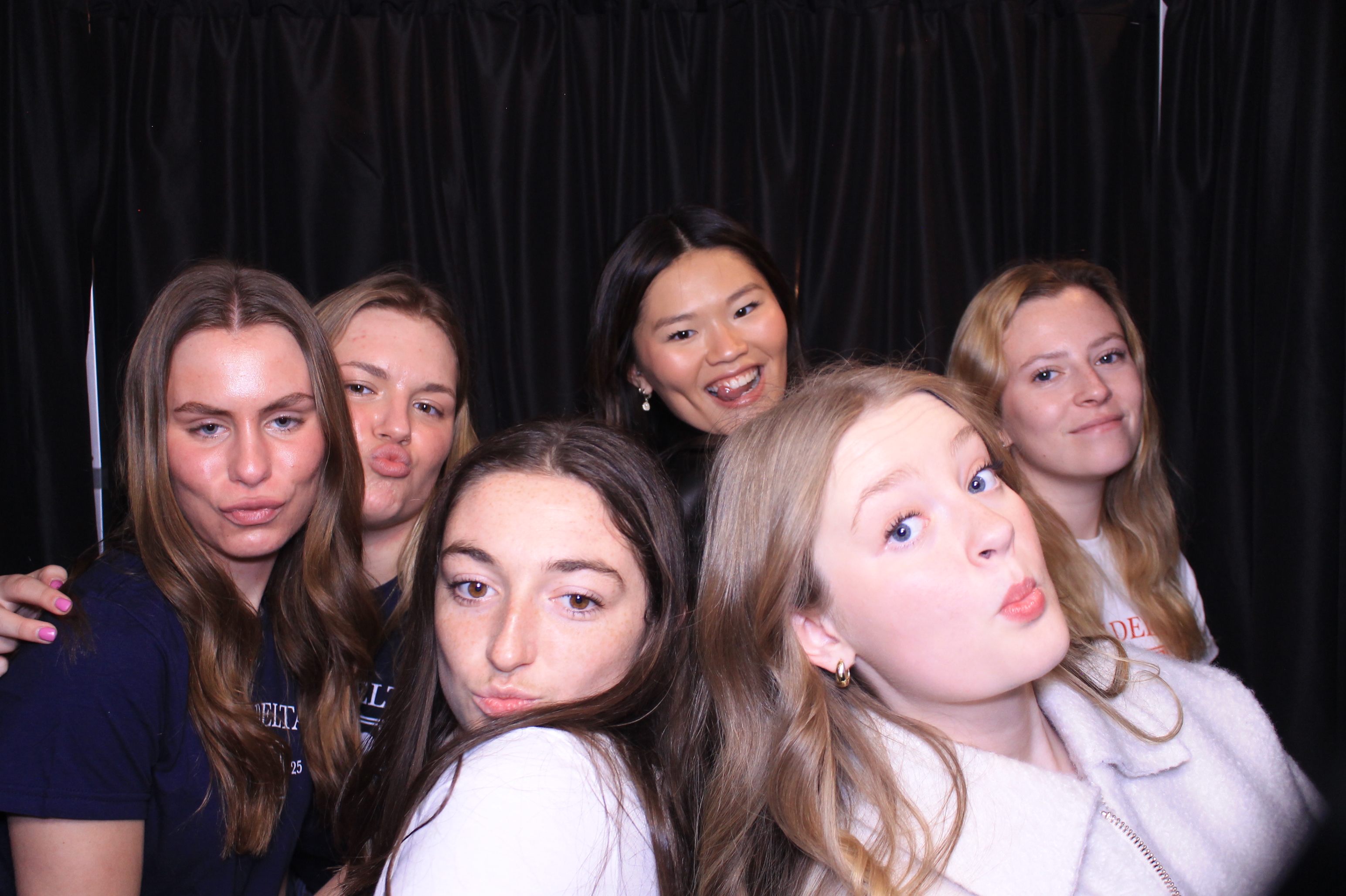 Tri Delta Bid Day!  | View more photos from the event at gallery.photoboothcincy.com/u/PhotoBoothCincy/Tri-Delta-Bid-Day