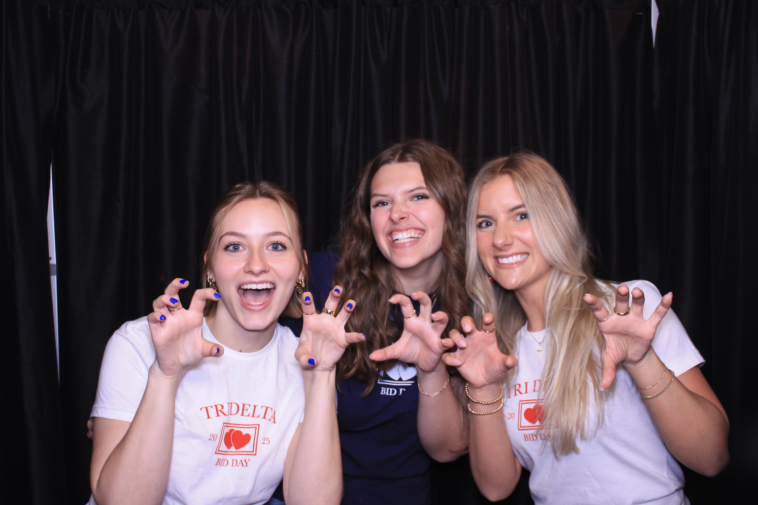 Tri Delta Bid Day!  | View more photos from the event at gallery.photoboothcincy.com/u/PhotoBoothCincy/Tri-Delta-Bid-Day