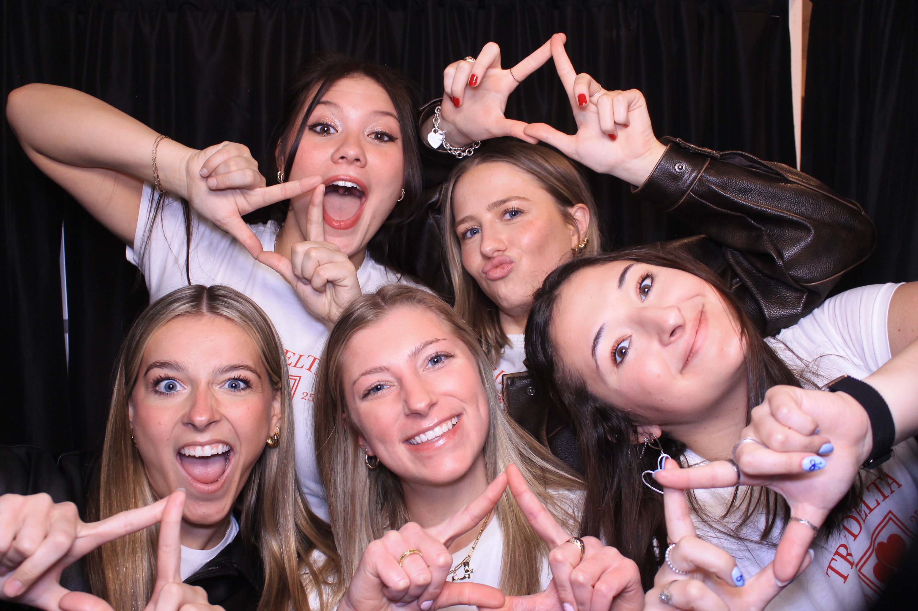 Tri Delta Bid Day!  | View more photos from the event at gallery.photoboothcincy.com/u/PhotoBoothCincy/Tri-Delta-Bid-Day