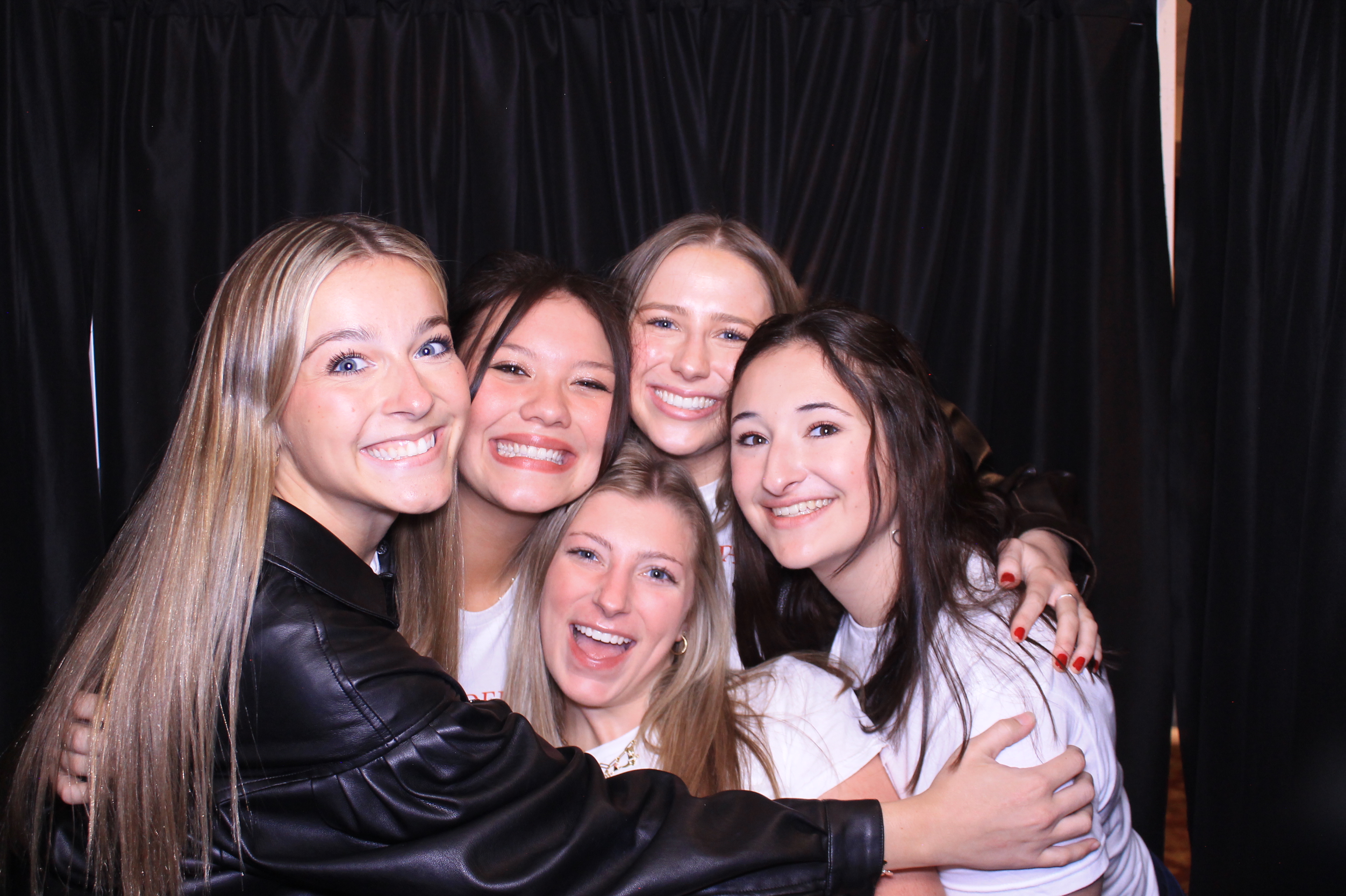Tri Delta Bid Day!  | View more photos from the event at gallery.photoboothcincy.com/u/PhotoBoothCincy/Tri-Delta-Bid-Day
