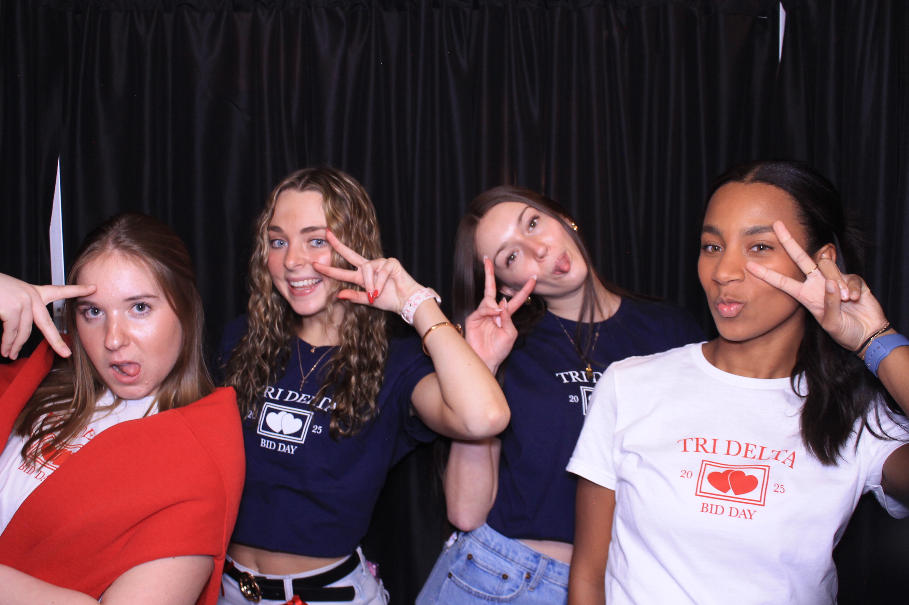 Tri Delta Bid Day!  | View more photos from the event at gallery.photoboothcincy.com/u/PhotoBoothCincy/Tri-Delta-Bid-Day