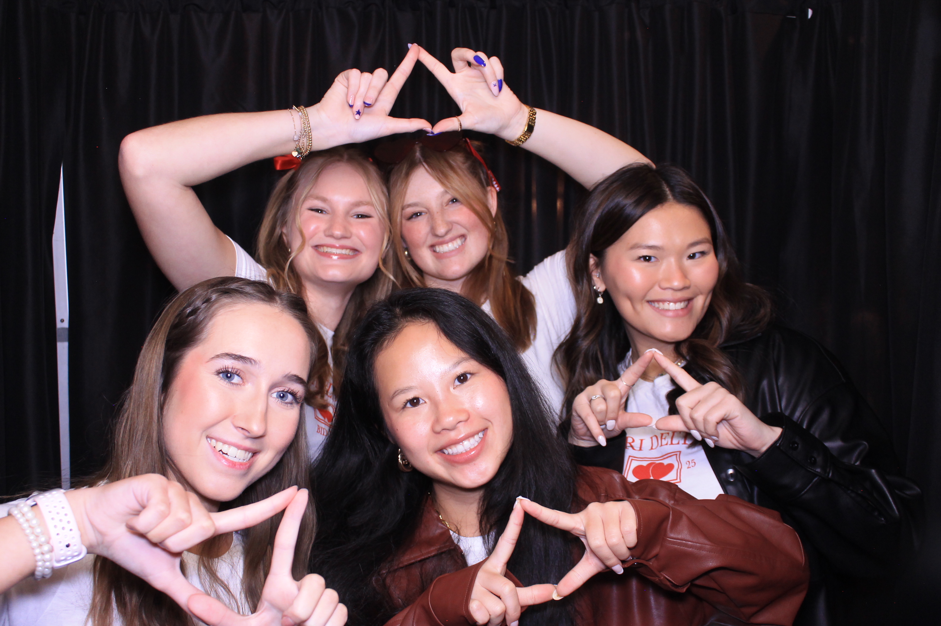 Tri Delta Bid Day!  | View more photos from the event at gallery.photoboothcincy.com/u/PhotoBoothCincy/Tri-Delta-Bid-Day