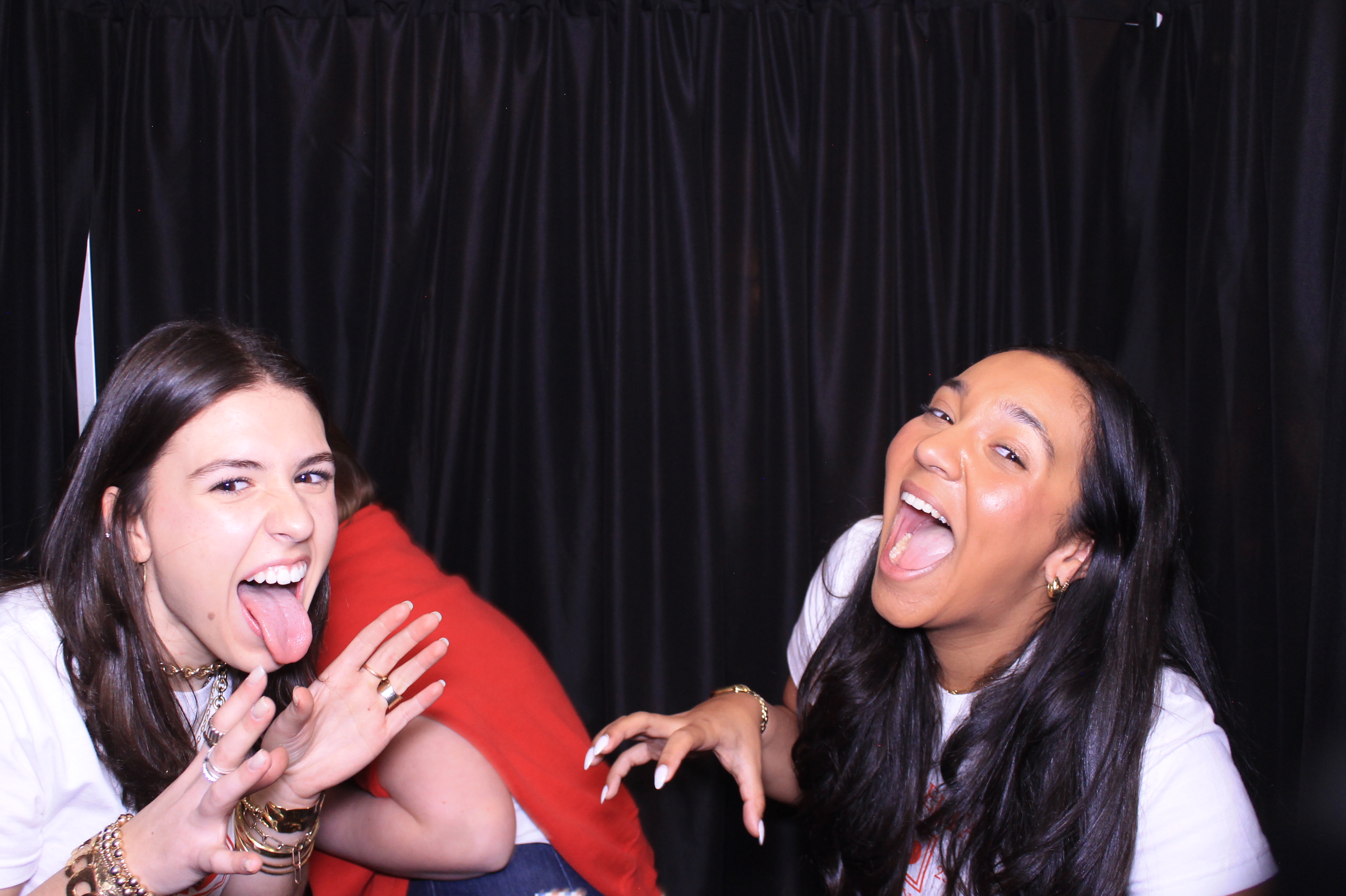Tri Delta Bid Day!  | View more photos from the event at gallery.photoboothcincy.com/u/PhotoBoothCincy/Tri-Delta-Bid-Day