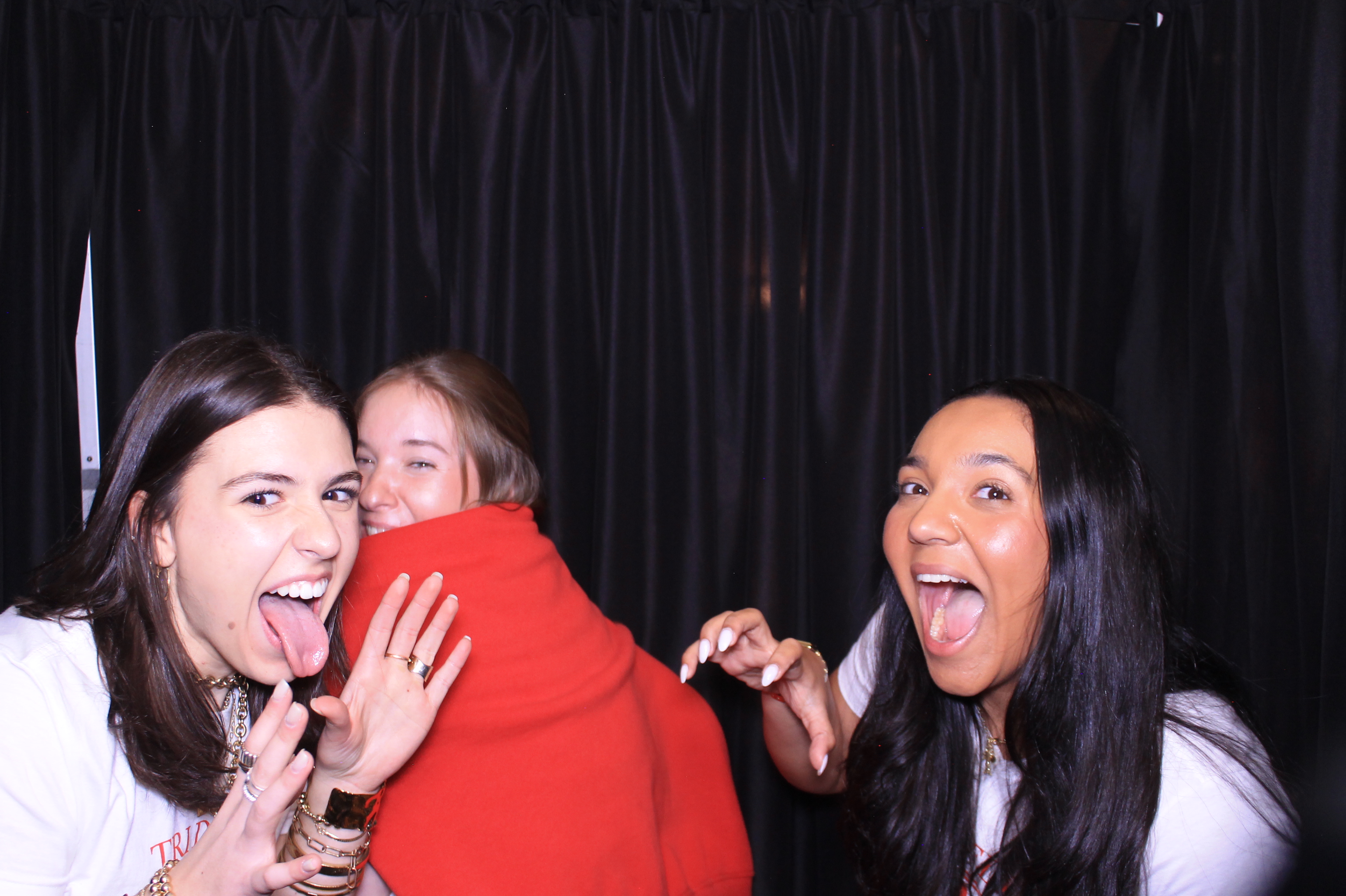 Tri Delta Bid Day!  | View more photos from the event at gallery.photoboothcincy.com/u/PhotoBoothCincy/Tri-Delta-Bid-Day