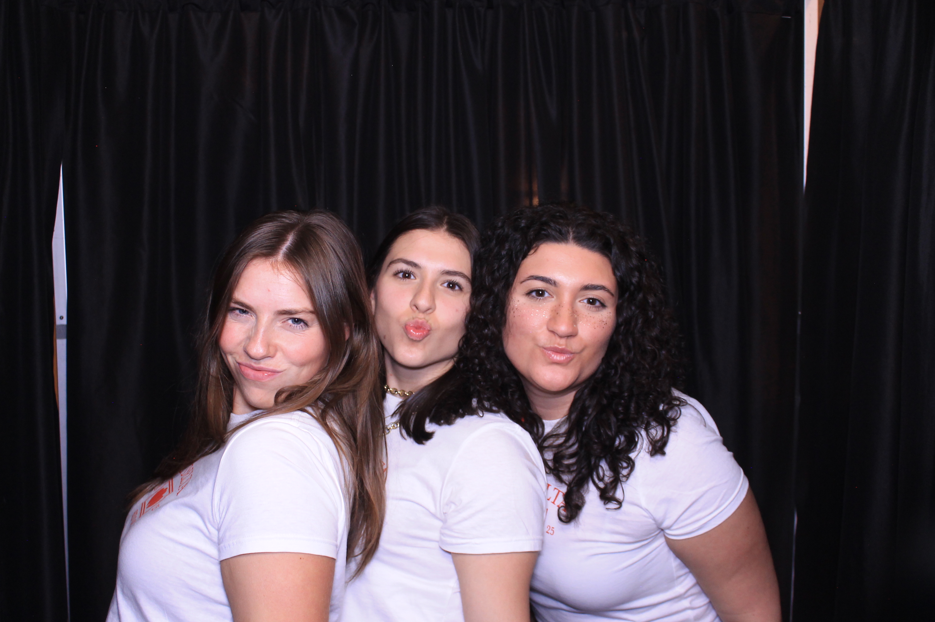Tri Delta Bid Day!  | View more photos from the event at gallery.photoboothcincy.com/u/PhotoBoothCincy/Tri-Delta-Bid-Day