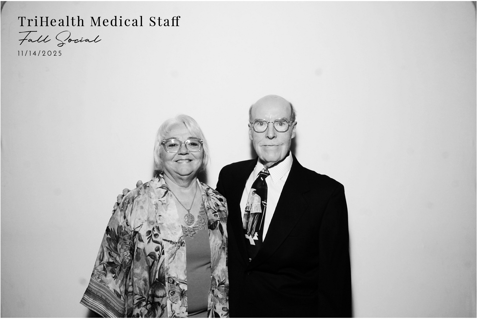TriHealth Medical Staff | View more photos from the event at gallery.photoboothcincy.com/u/PhotoBoothCincy/TriHealth-Medical-Staff