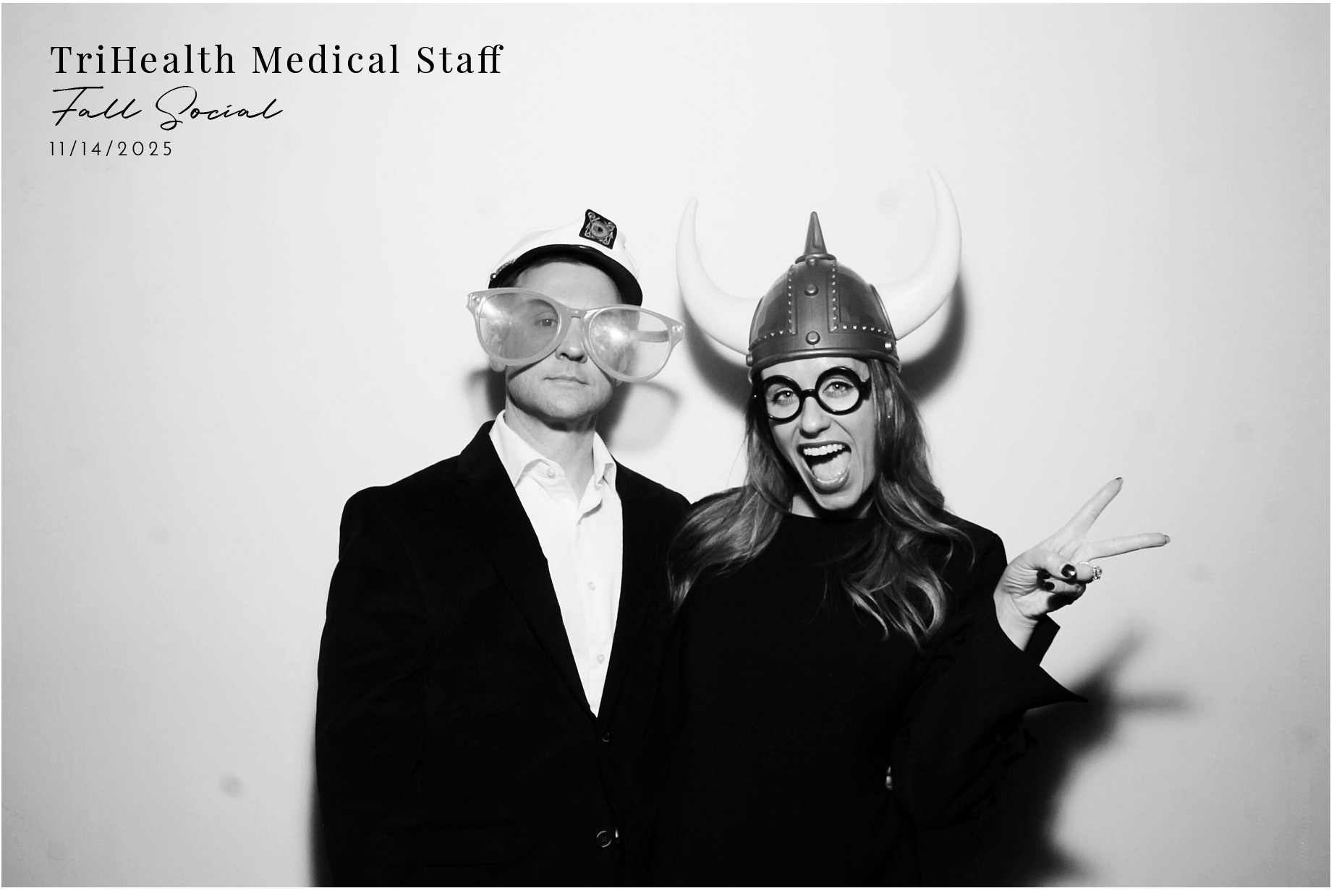 TriHealth Medical Staff | View more photos from the event at gallery.photoboothcincy.com/u/PhotoBoothCincy/TriHealth-Medical-Staff