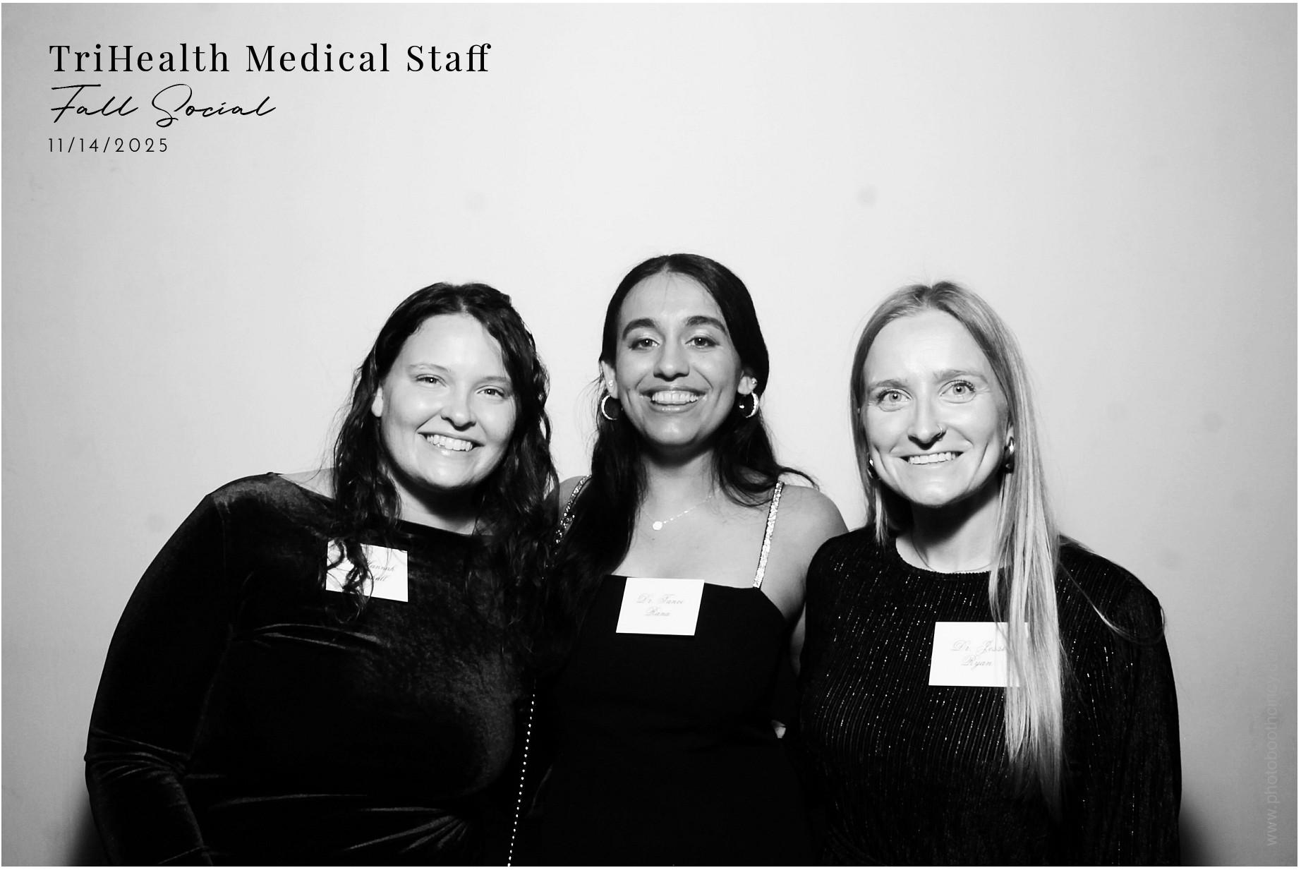 TriHealth Medical Staff | View more photos from the event at gallery.photoboothcincy.com/u/PhotoBoothCincy/TriHealth-Medical-Staff