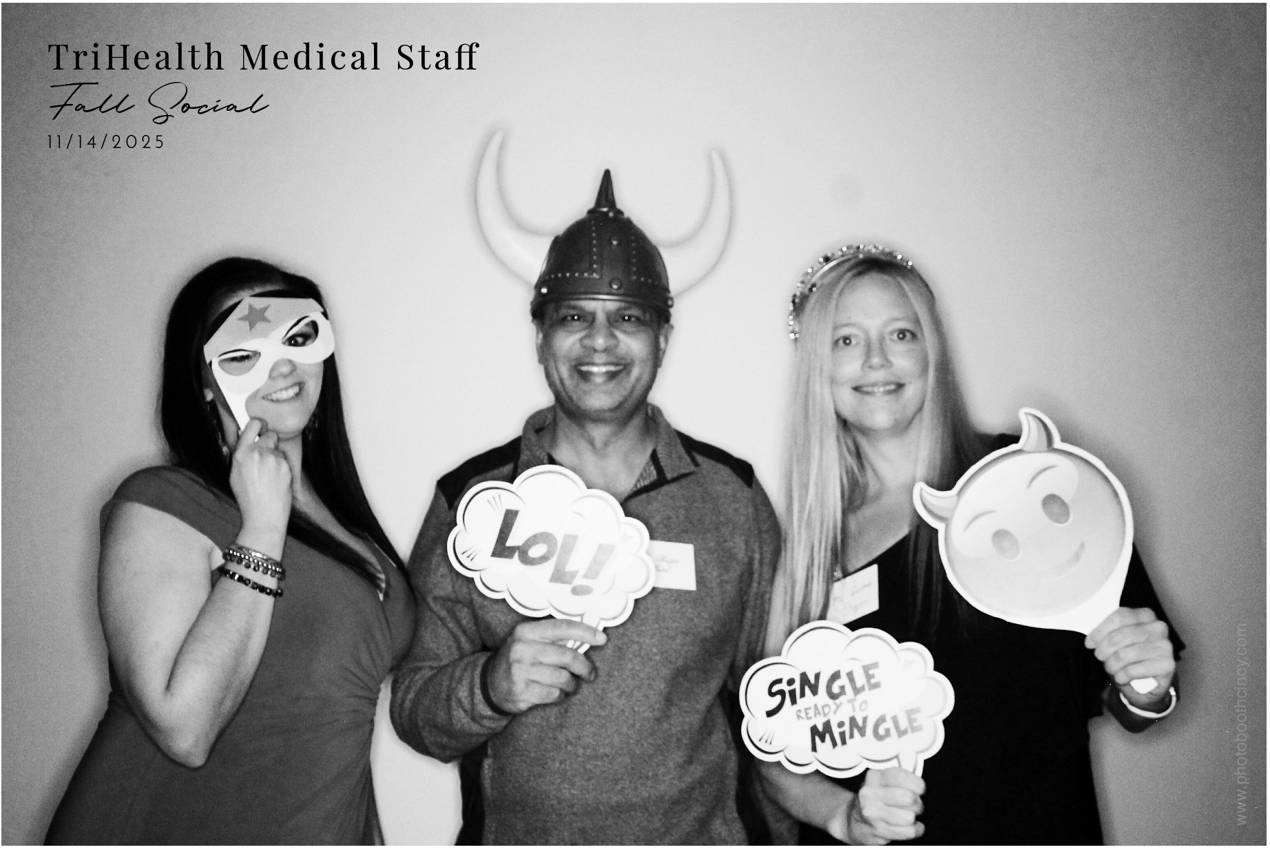 TriHealth Medical Staff | View more photos from the event at gallery.photoboothcincy.com/u/PhotoBoothCincy/TriHealth-Medical-Staff