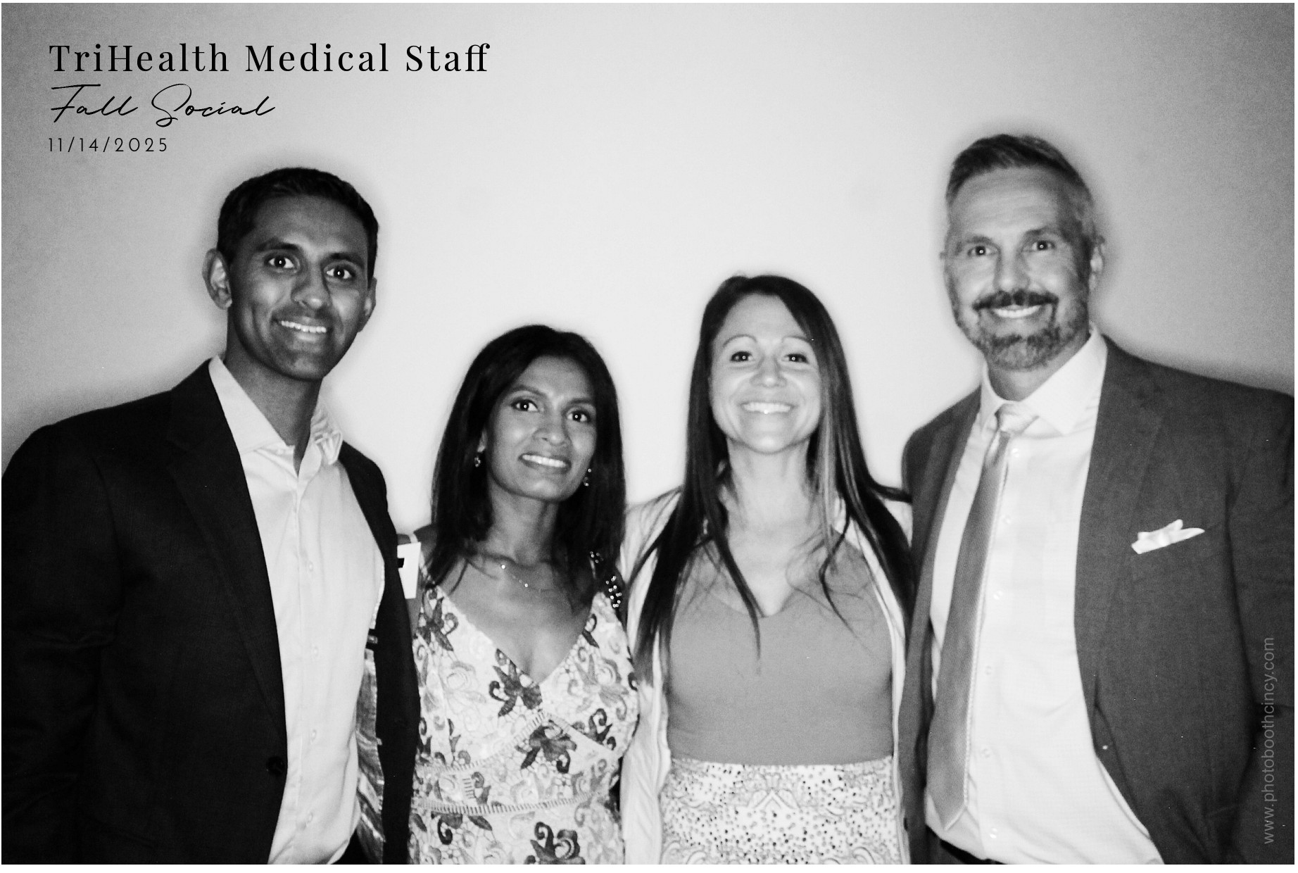 TriHealth Medical Staff | View more photos from the event at gallery.photoboothcincy.com/u/PhotoBoothCincy/TriHealth-Medical-Staff