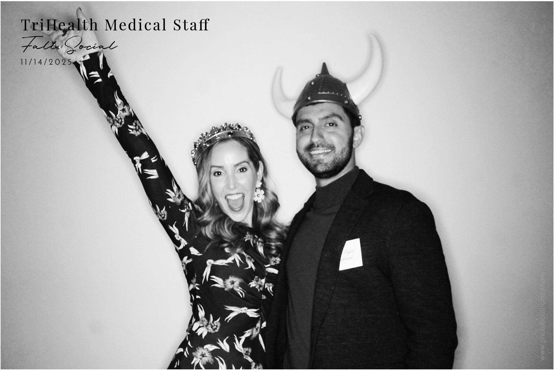 TriHealth Medical Staff | View more photos from the event at gallery.photoboothcincy.com/u/PhotoBoothCincy/TriHealth-Medical-Staff
