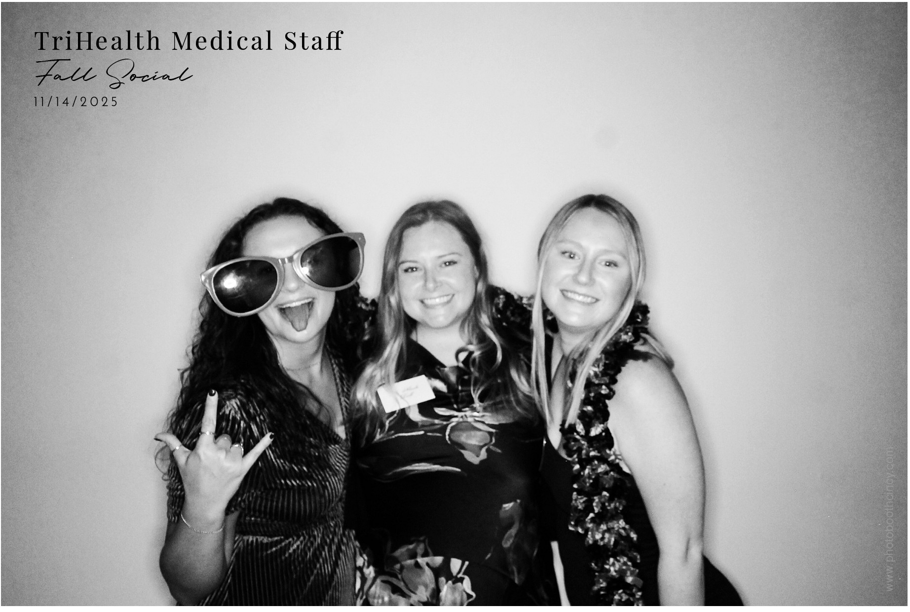 TriHealth Medical Staff | View more photos from the event at gallery.photoboothcincy.com/u/PhotoBoothCincy/TriHealth-Medical-Staff