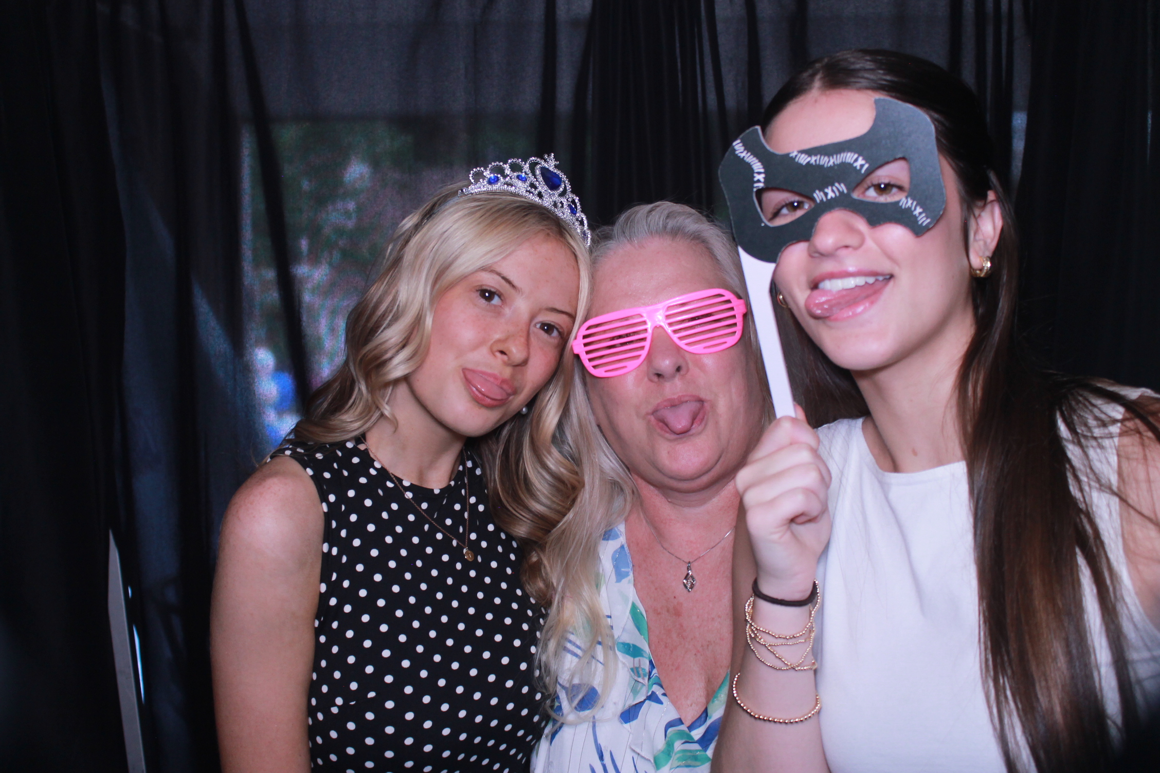 Tricira Tobergte Grad Party | View more photos from the event at gallery.photoboothcincy.com/u/PhotoBoothCincy/Tricira-Tobergte-Grad-Party