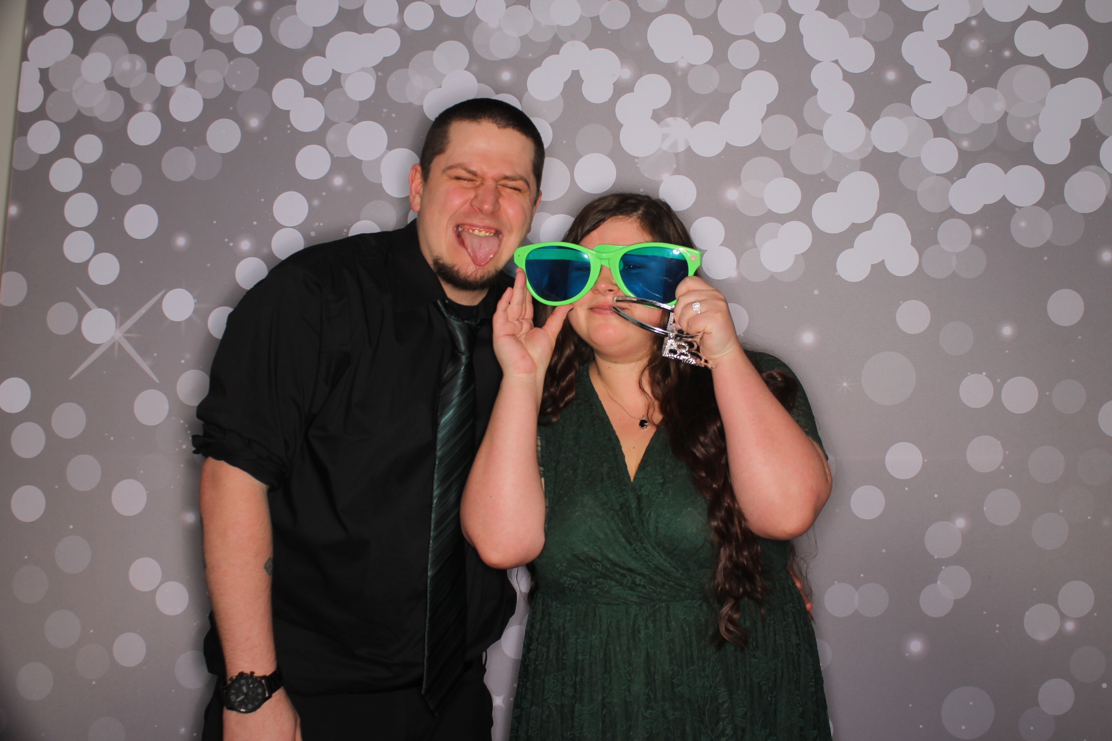 Trinity & Damien's Wedding | View more photos from the event at gallery.photoboothcincy.com/u/PhotoBoothCincy/Trinity-Damiens-Wedding