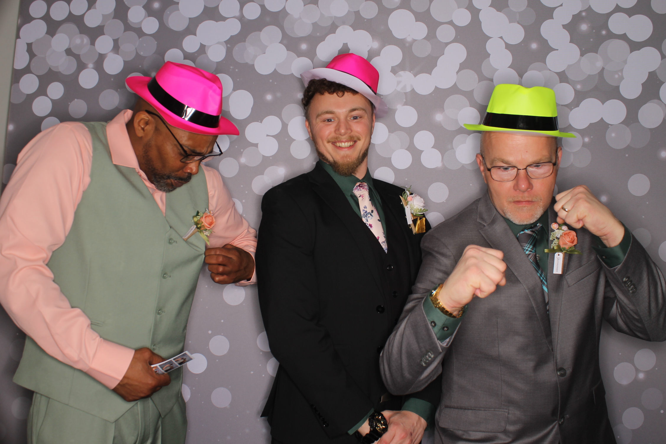 Trinity & Damien's Wedding | View more photos from the event at gallery.photoboothcincy.com/u/PhotoBoothCincy/Trinity-Damiens-Wedding