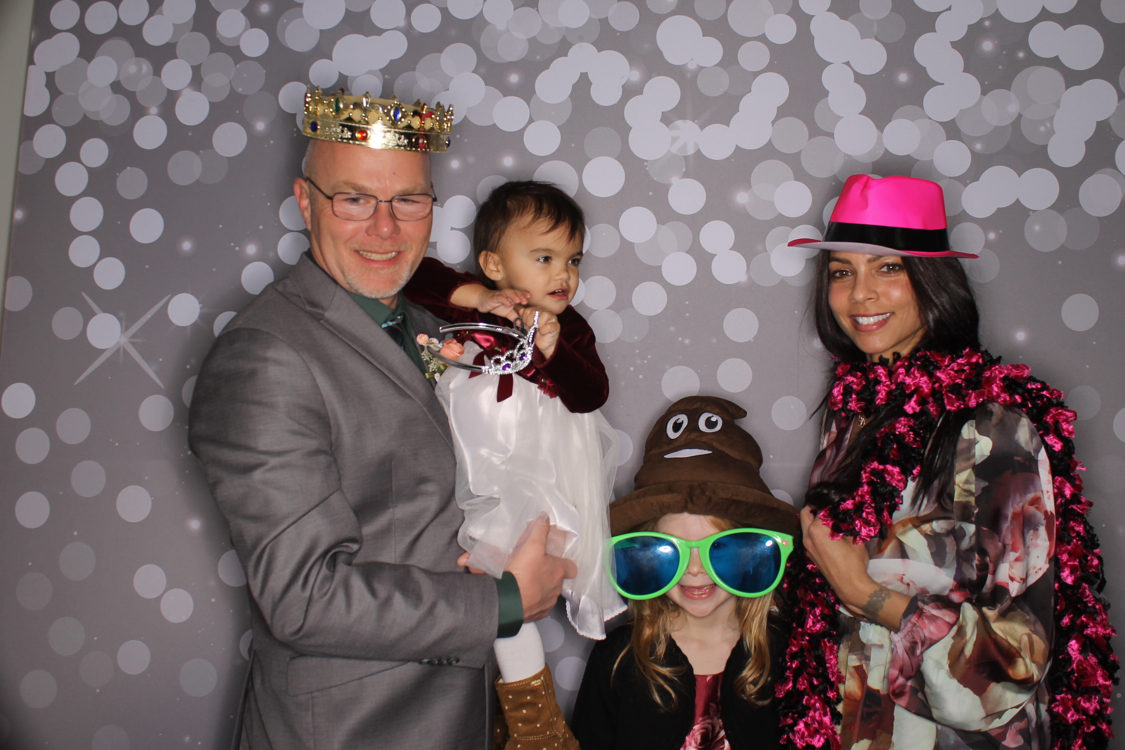 Trinity & Damien's Wedding | View more photos from the event at gallery.photoboothcincy.com/u/PhotoBoothCincy/Trinity-Damiens-Wedding