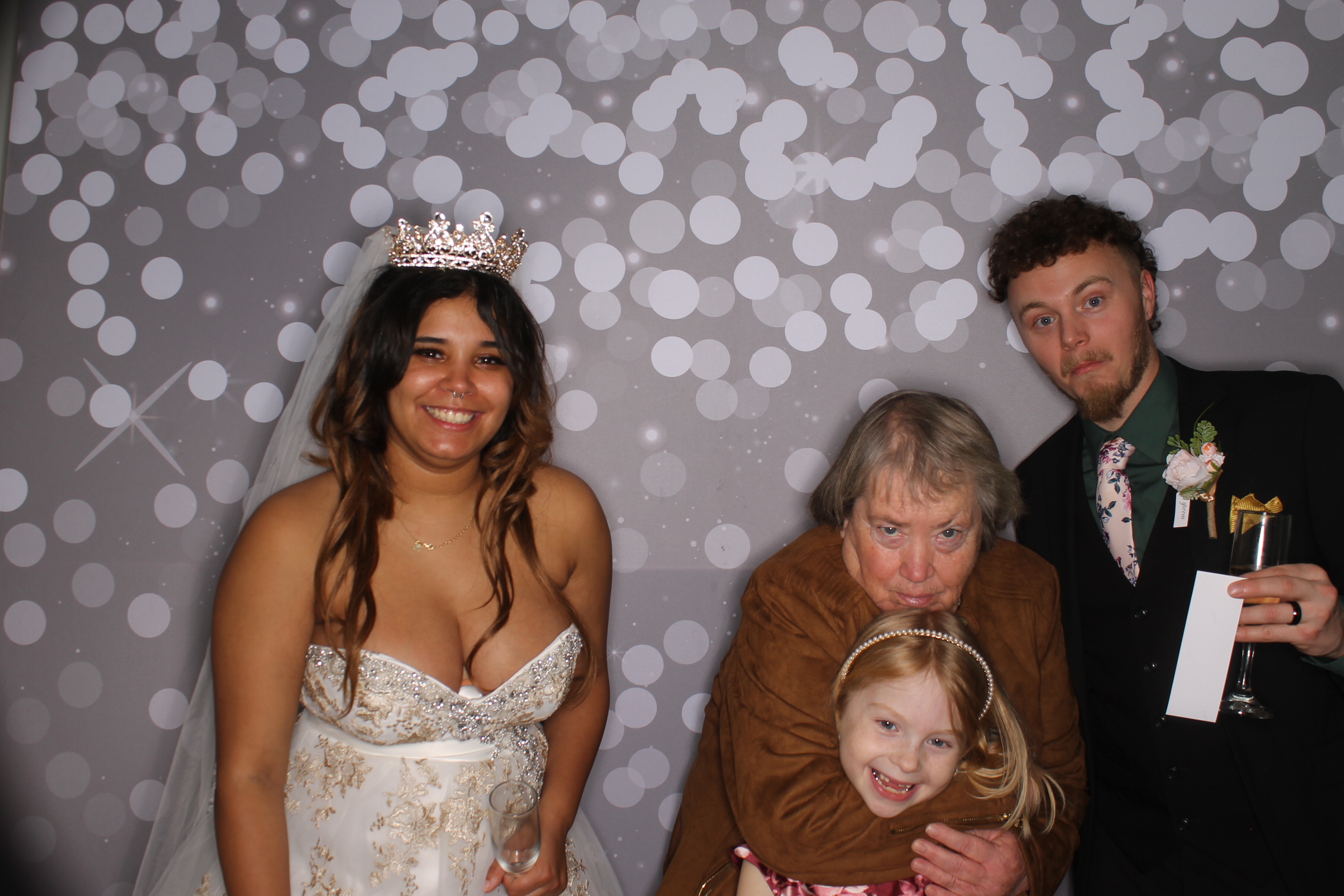 Trinity & Damien's Wedding | View more photos from the event at gallery.photoboothcincy.com/u/PhotoBoothCincy/Trinity-Damiens-Wedding