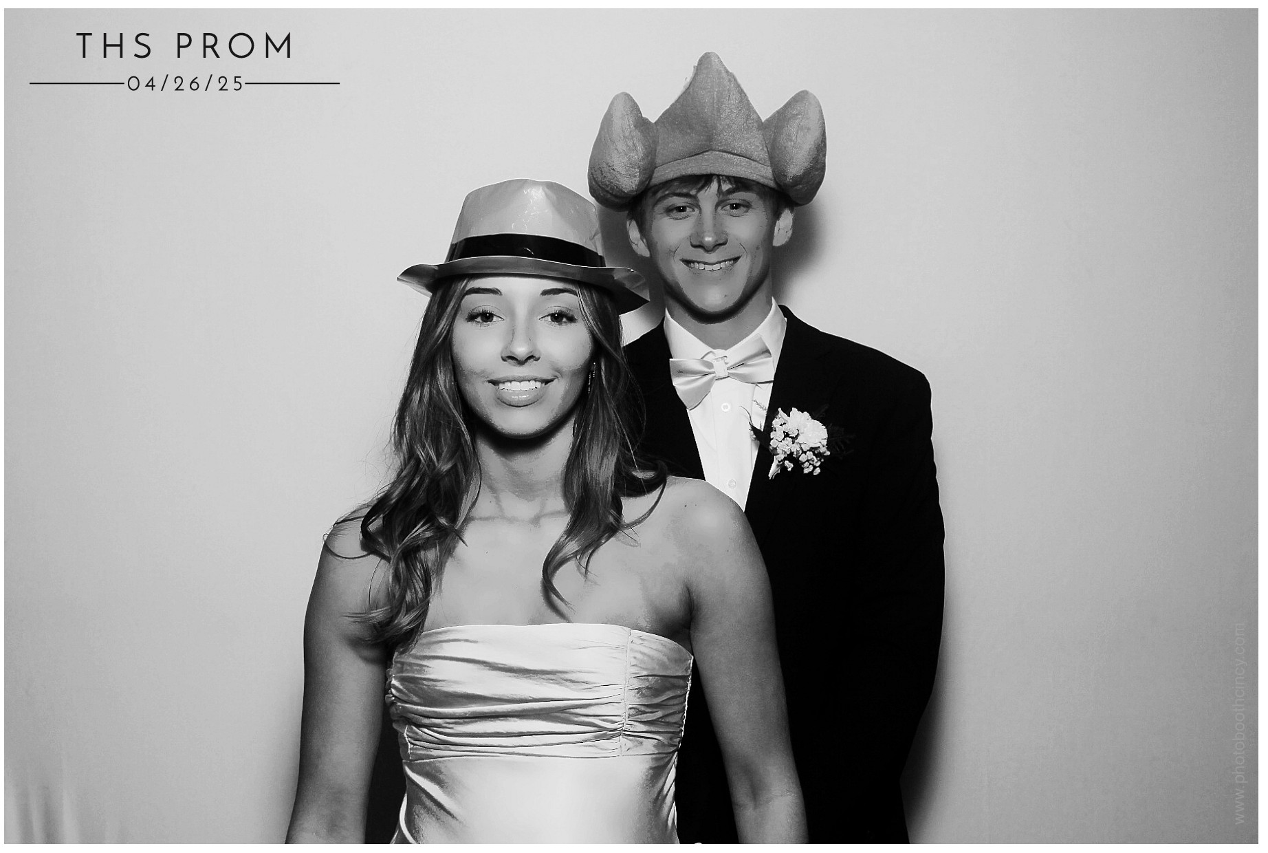 Turpin HS Prom | View more photos from the event at gallery.photoboothcincy.com/u/PhotoBoothCincy/Turpin-HS-Prom
