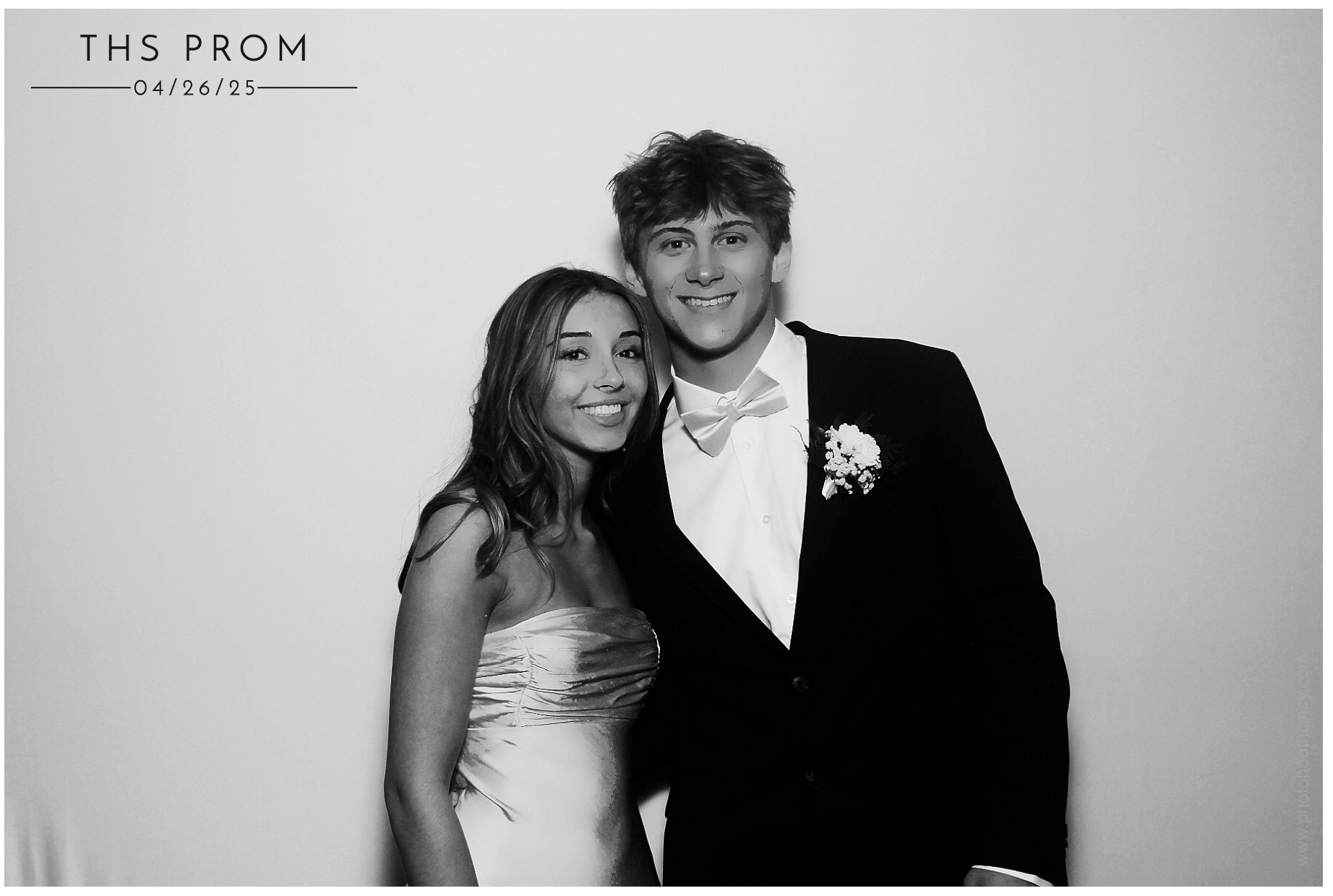 Turpin HS Prom | View more photos from the event at gallery.photoboothcincy.com/u/PhotoBoothCincy/Turpin-HS-Prom