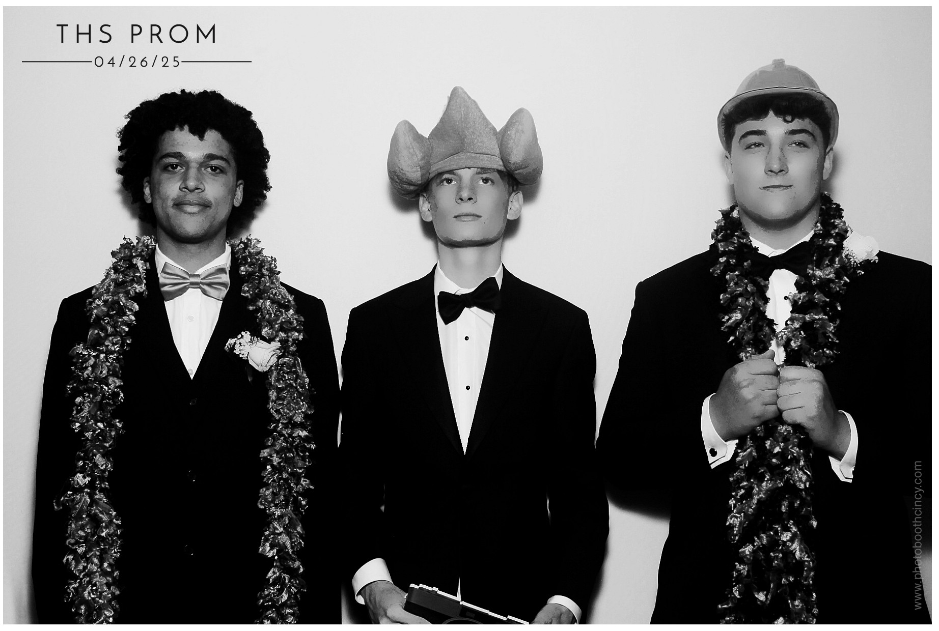 Turpin HS Prom | View more photos from the event at gallery.photoboothcincy.com/u/PhotoBoothCincy/Turpin-HS-Prom