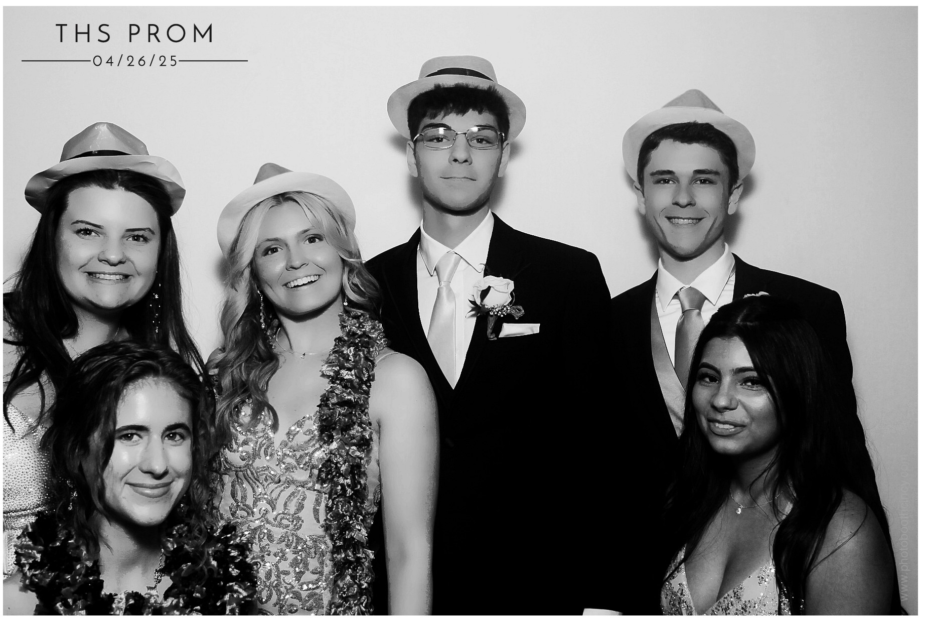 Turpin HS Prom | View more photos from the event at gallery.photoboothcincy.com/u/PhotoBoothCincy/Turpin-HS-Prom