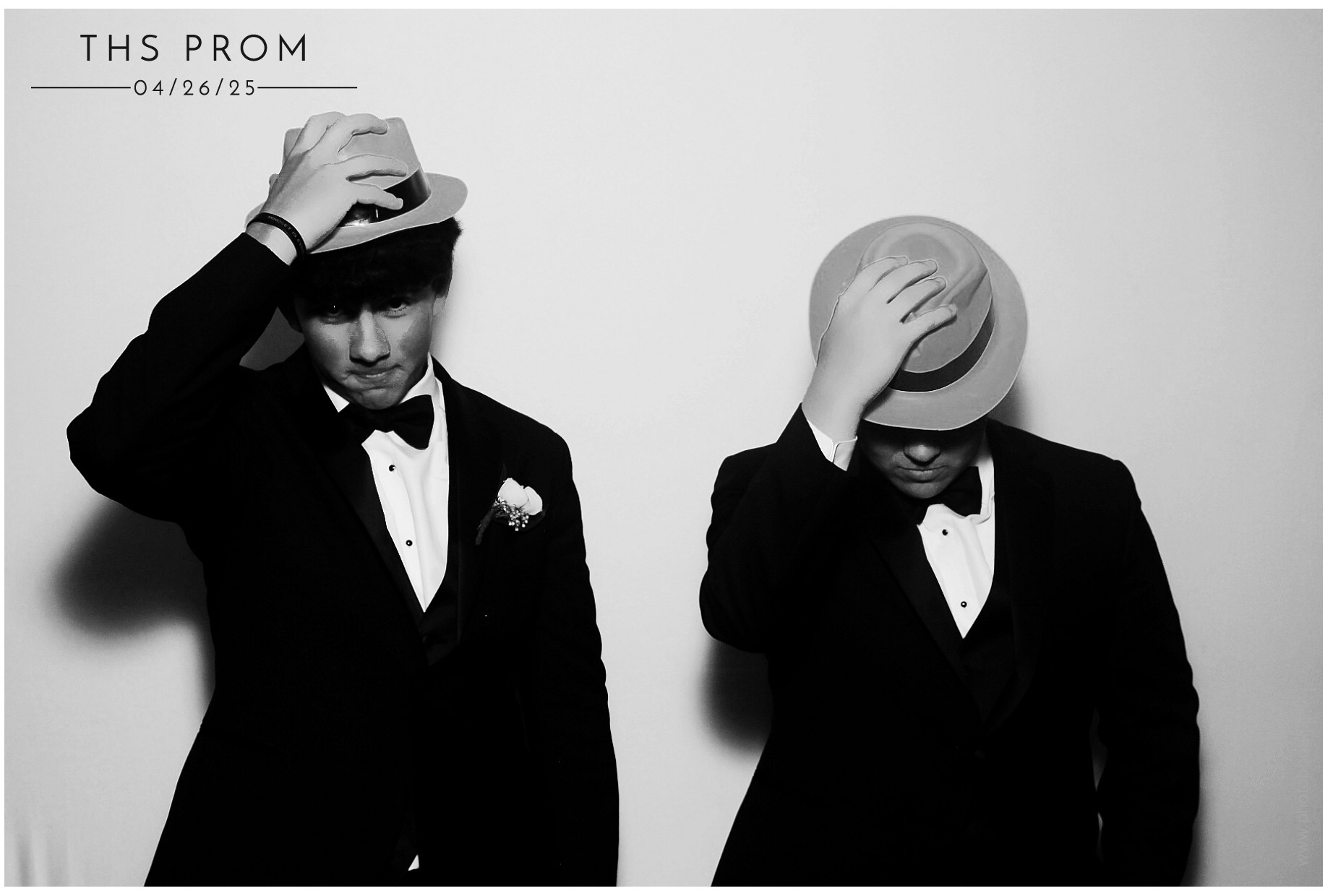 Turpin HS Prom | View more photos from the event at gallery.photoboothcincy.com/u/PhotoBoothCincy/Turpin-HS-Prom