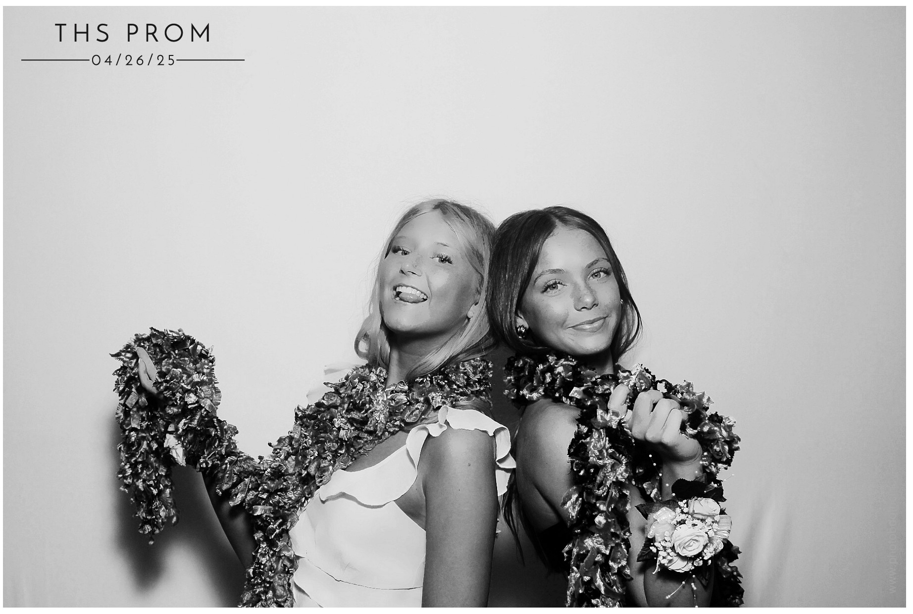 Turpin HS Prom | View more photos from the event at gallery.photoboothcincy.com/u/PhotoBoothCincy/Turpin-HS-Prom