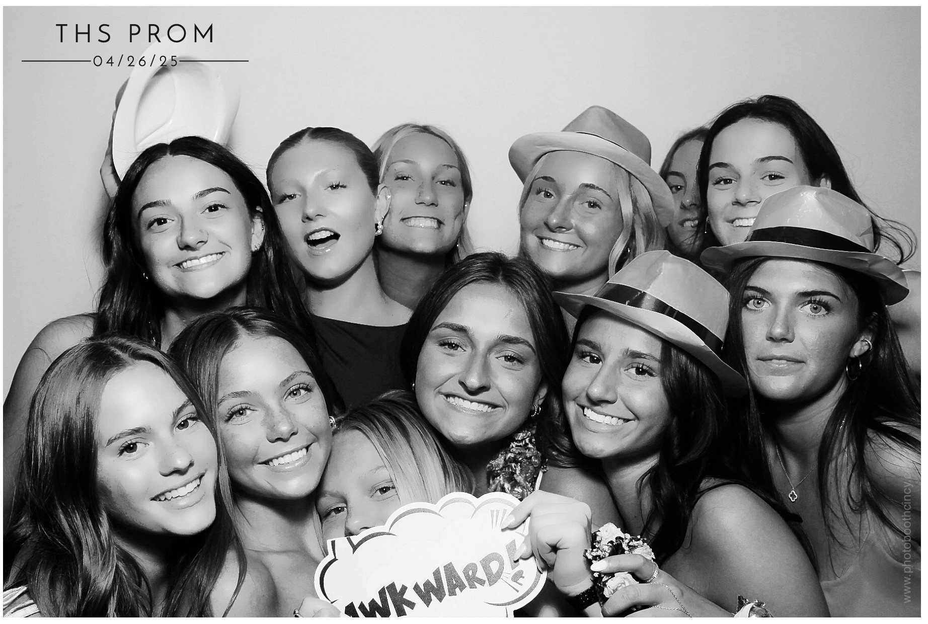 Turpin HS Prom | View more photos from the event at gallery.photoboothcincy.com/u/PhotoBoothCincy/Turpin-HS-Prom