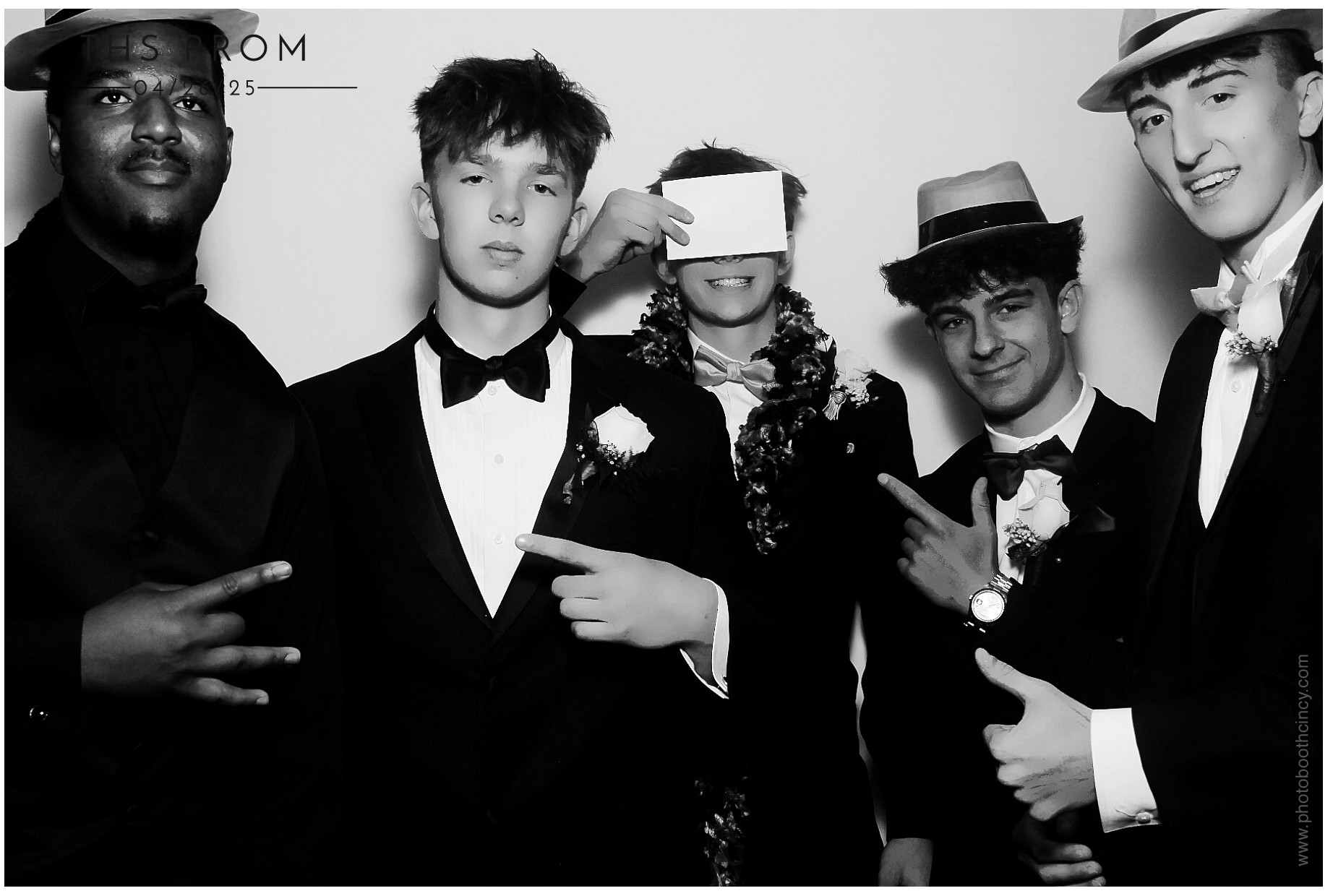 Turpin HS Prom | View more photos from the event at gallery.photoboothcincy.com/u/PhotoBoothCincy/Turpin-HS-Prom