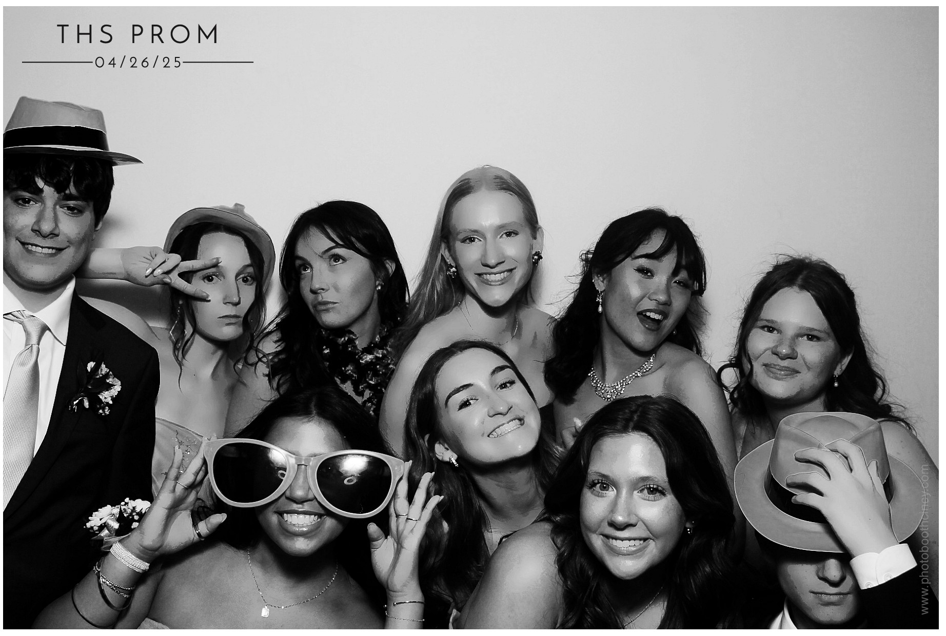 Turpin HS Prom | View more photos from the event at gallery.photoboothcincy.com/u/PhotoBoothCincy/Turpin-HS-Prom
