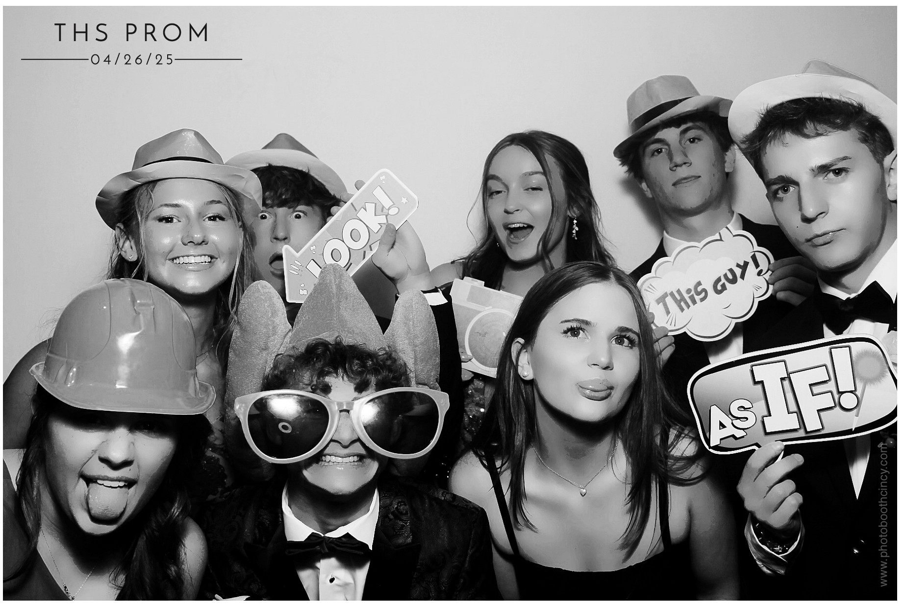Turpin HS Prom | View more photos from the event at gallery.photoboothcincy.com/u/PhotoBoothCincy/Turpin-HS-Prom