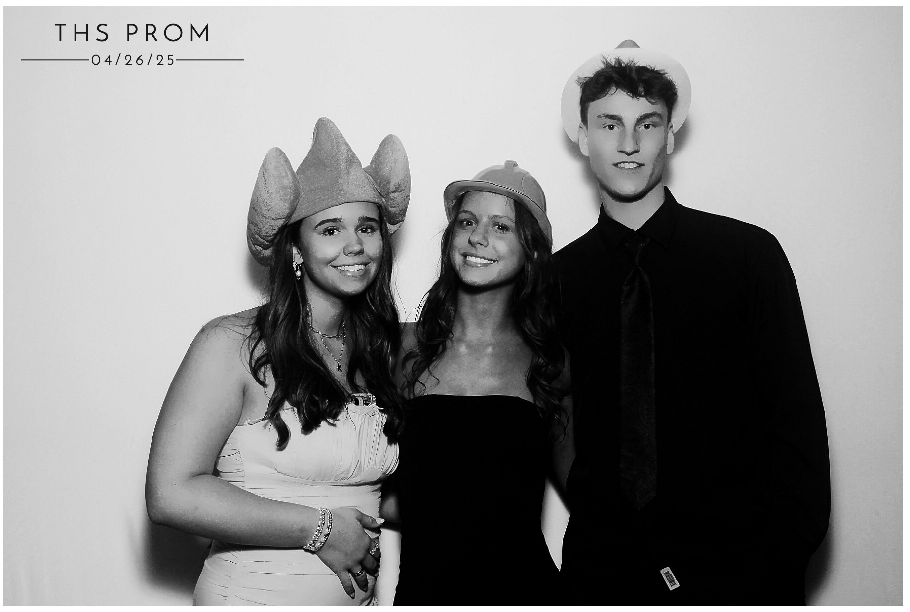 Turpin HS Prom | View more photos from the event at gallery.photoboothcincy.com/u/PhotoBoothCincy/Turpin-HS-Prom