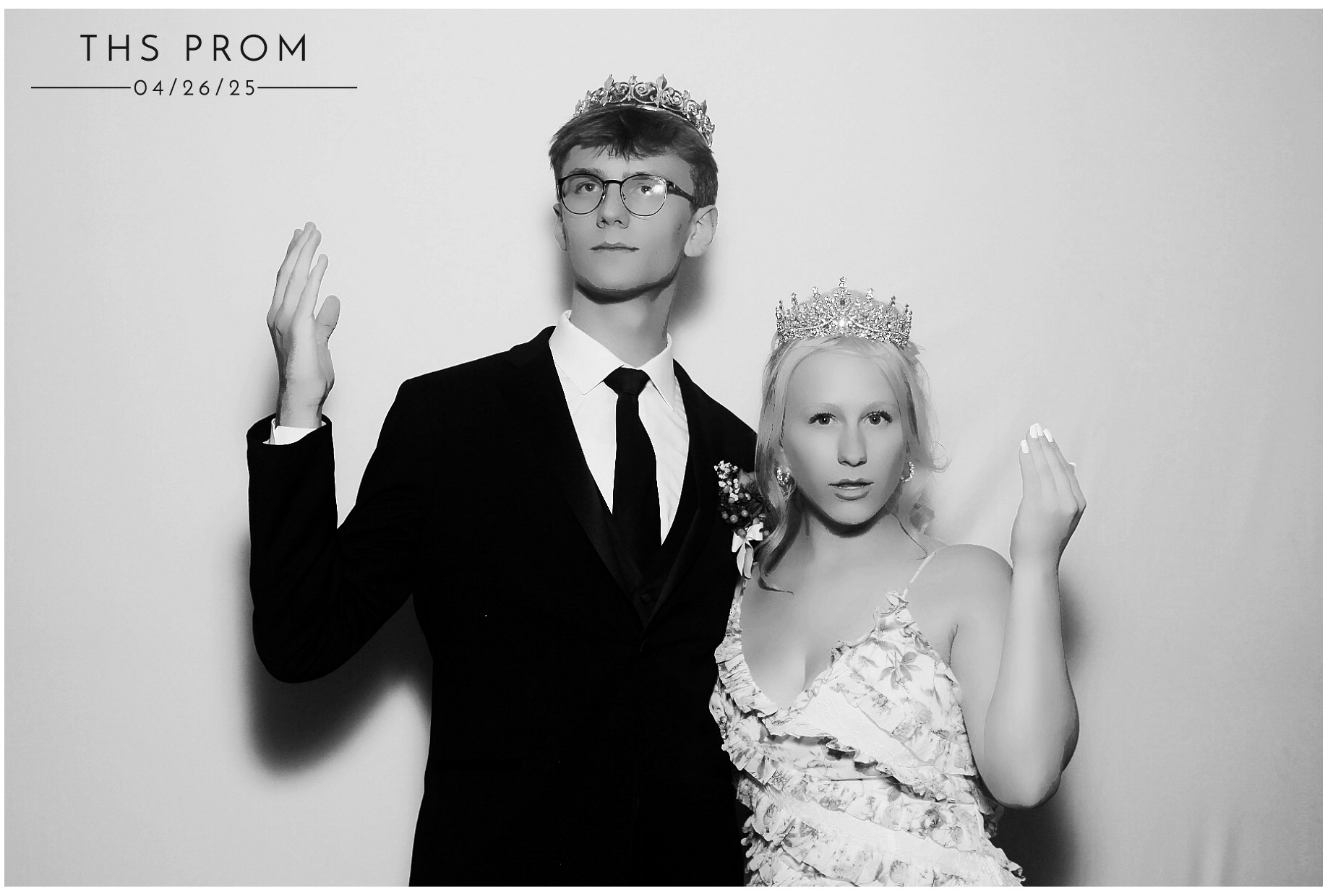 Turpin HS Prom | View more photos from the event at gallery.photoboothcincy.com/u/PhotoBoothCincy/Turpin-HS-Prom