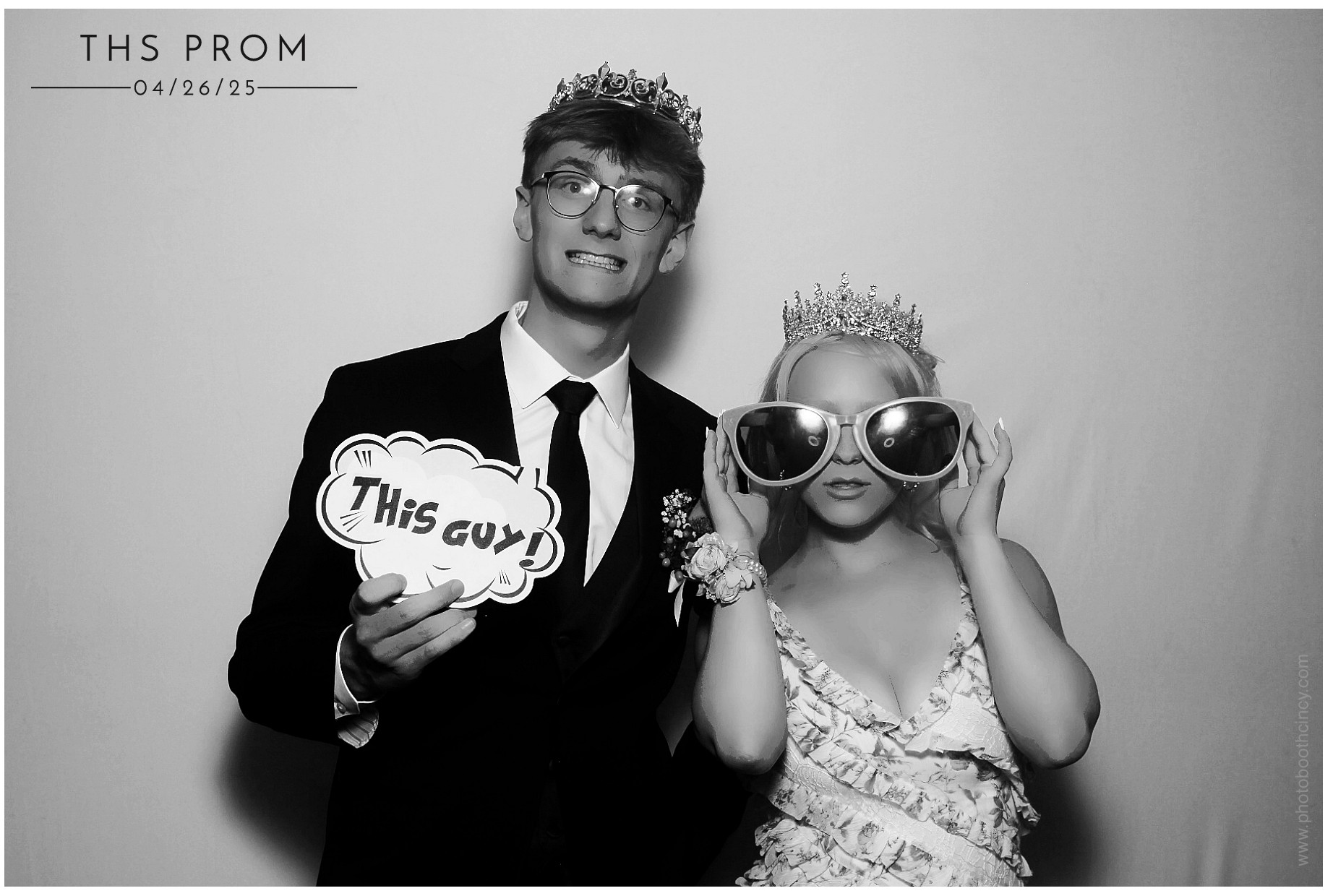 Turpin HS Prom | View more photos from the event at gallery.photoboothcincy.com/u/PhotoBoothCincy/Turpin-HS-Prom