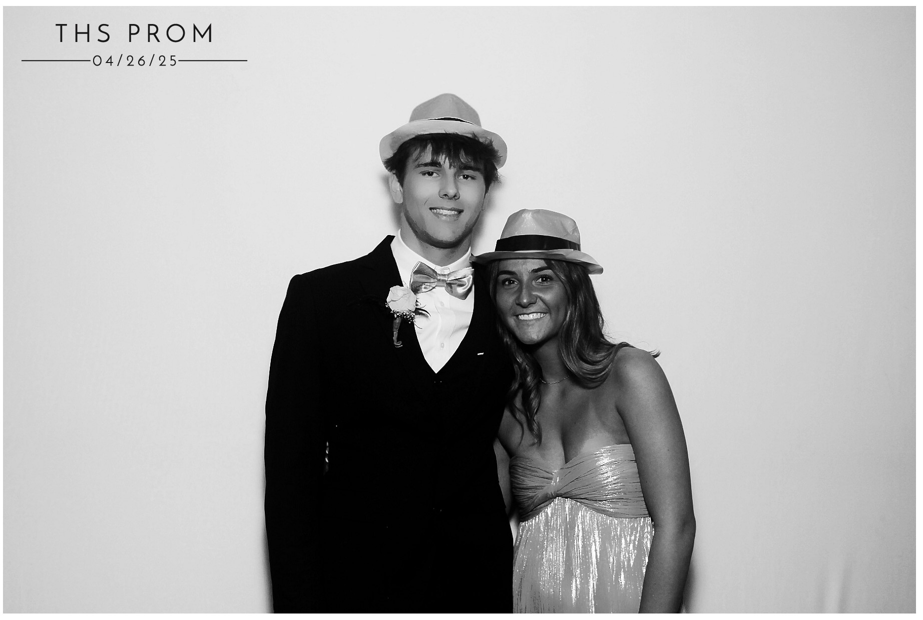 Turpin HS Prom | View more photos from the event at gallery.photoboothcincy.com/u/PhotoBoothCincy/Turpin-HS-Prom