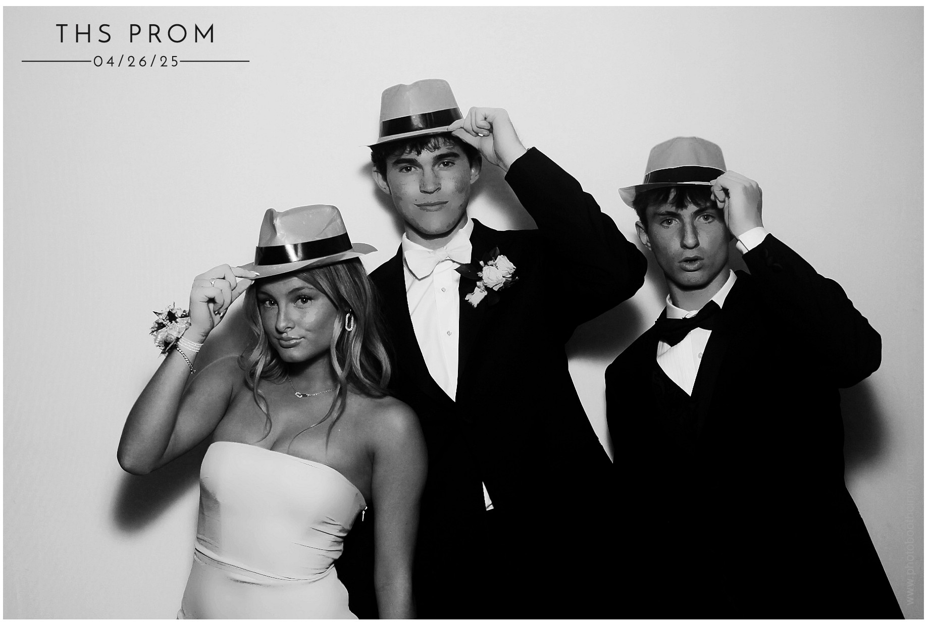 Turpin HS Prom | View more photos from the event at gallery.photoboothcincy.com/u/PhotoBoothCincy/Turpin-HS-Prom