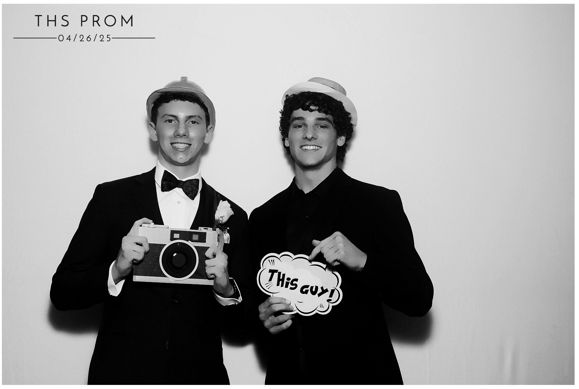 Turpin HS Prom | View more photos from the event at gallery.photoboothcincy.com/u/PhotoBoothCincy/Turpin-HS-Prom