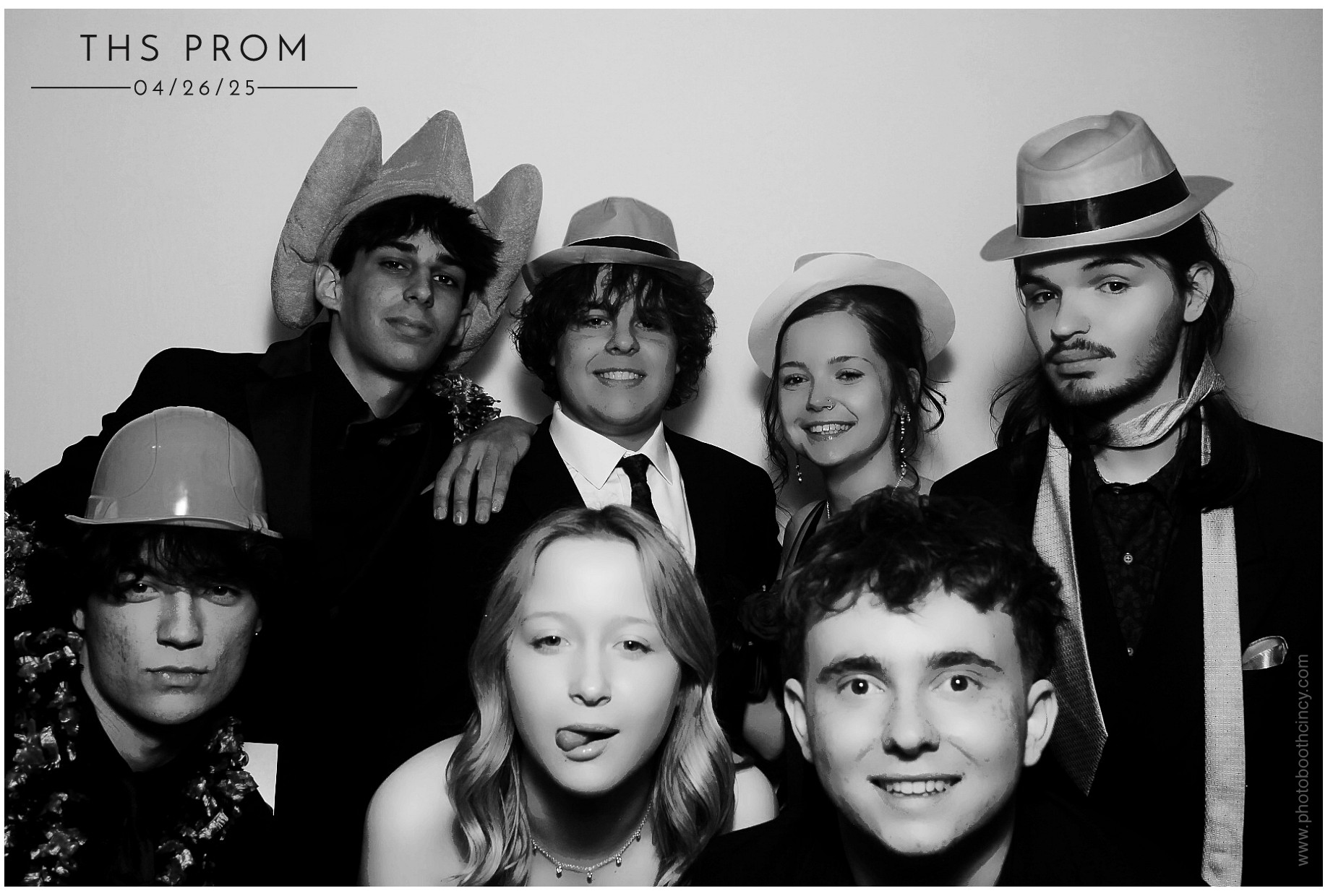 Turpin HS Prom | View more photos from the event at gallery.photoboothcincy.com/u/PhotoBoothCincy/Turpin-HS-Prom