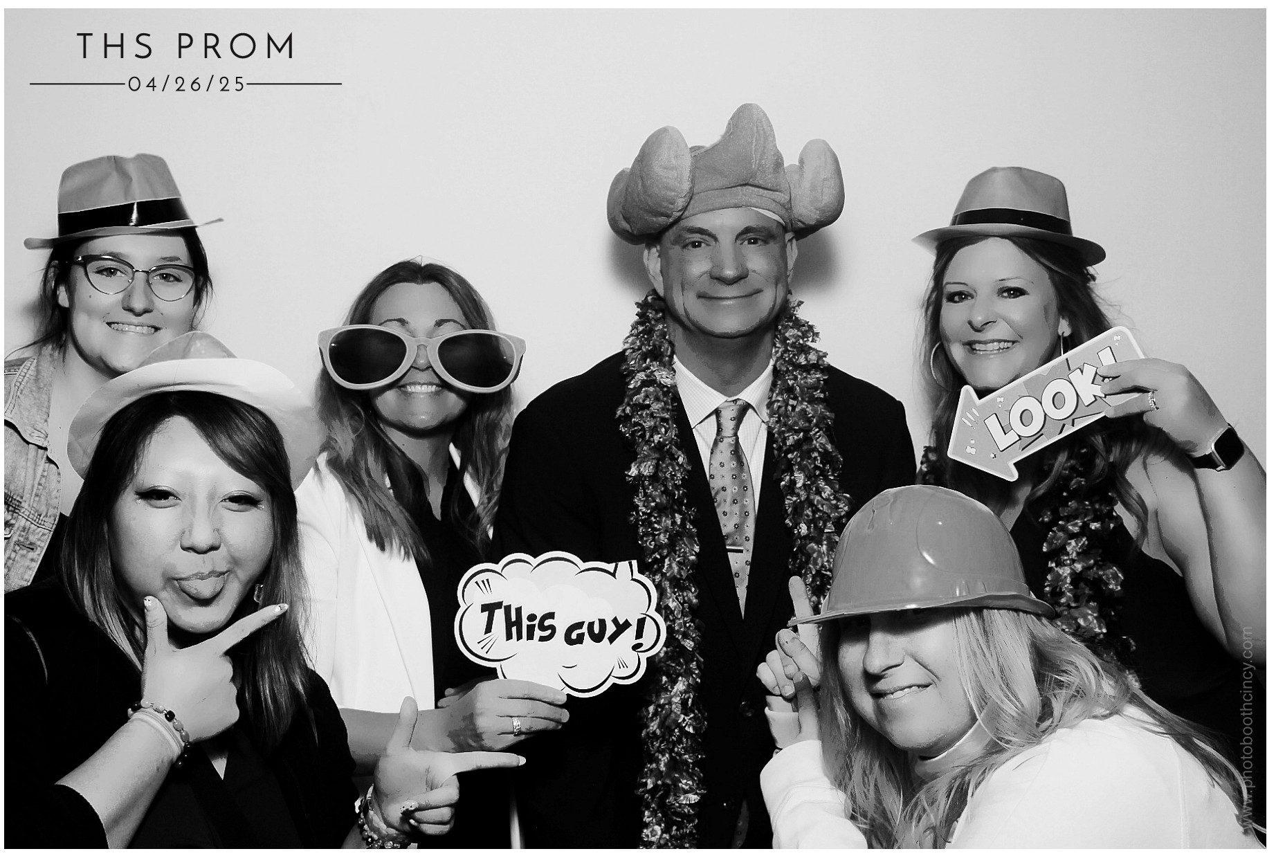 Turpin HS Prom | View more photos from the event at gallery.photoboothcincy.com/u/PhotoBoothCincy/Turpin-HS-Prom