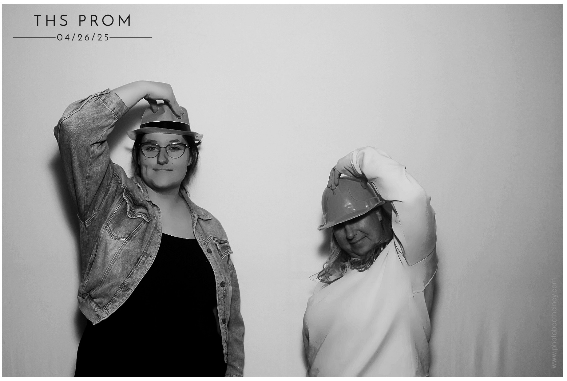Turpin HS Prom | View more photos from the event at gallery.photoboothcincy.com/u/PhotoBoothCincy/Turpin-HS-Prom